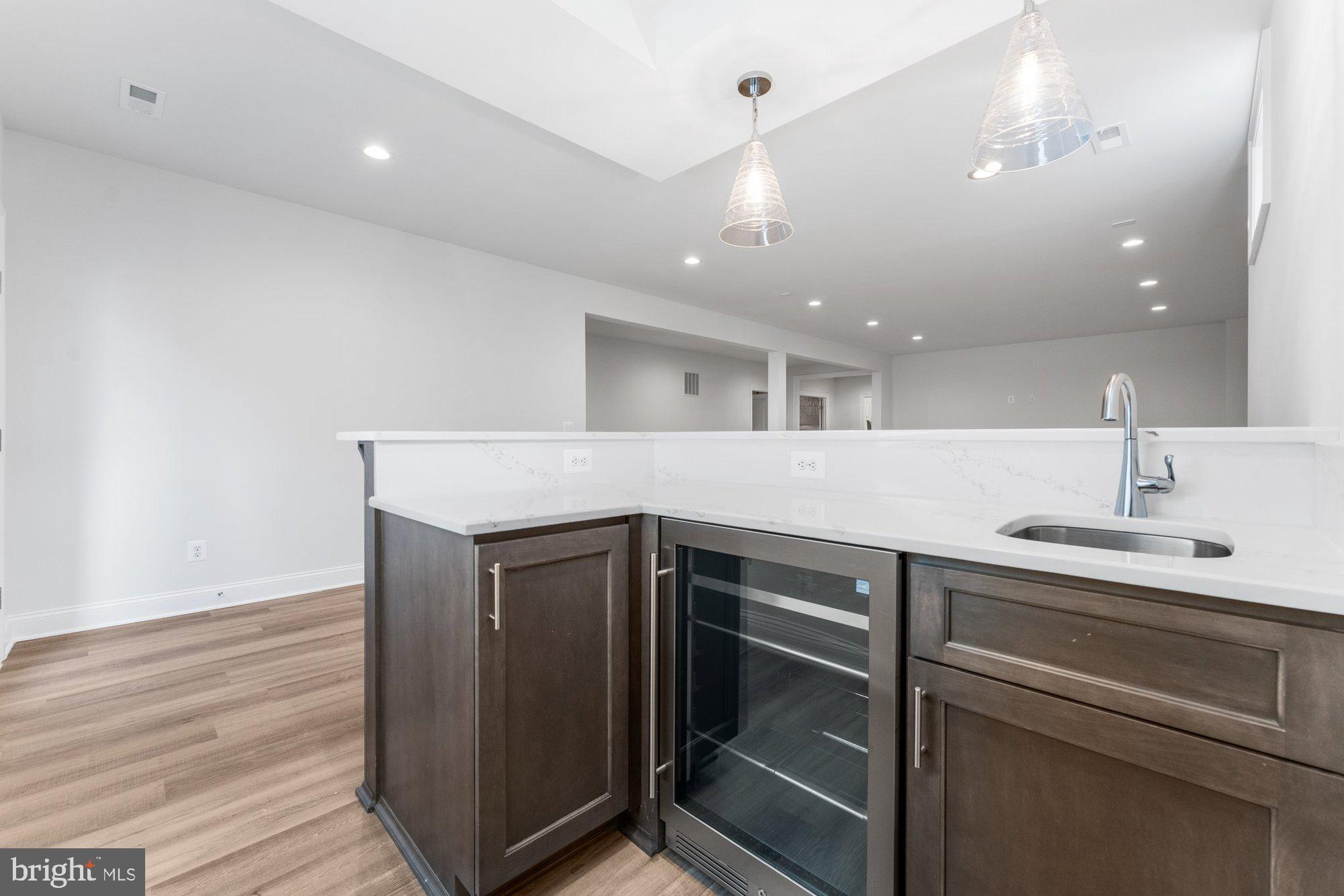 SPRING LAKE - Residential