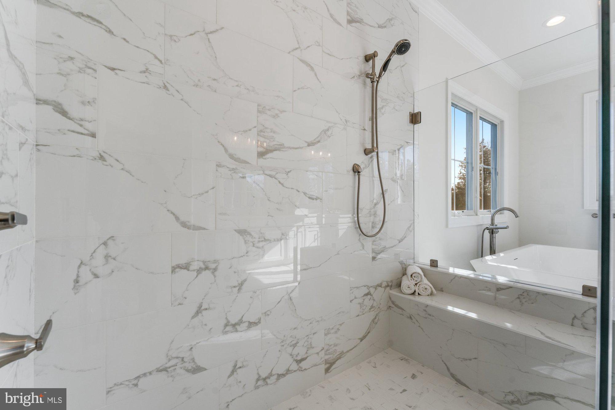 SPRING LAKE - Residential