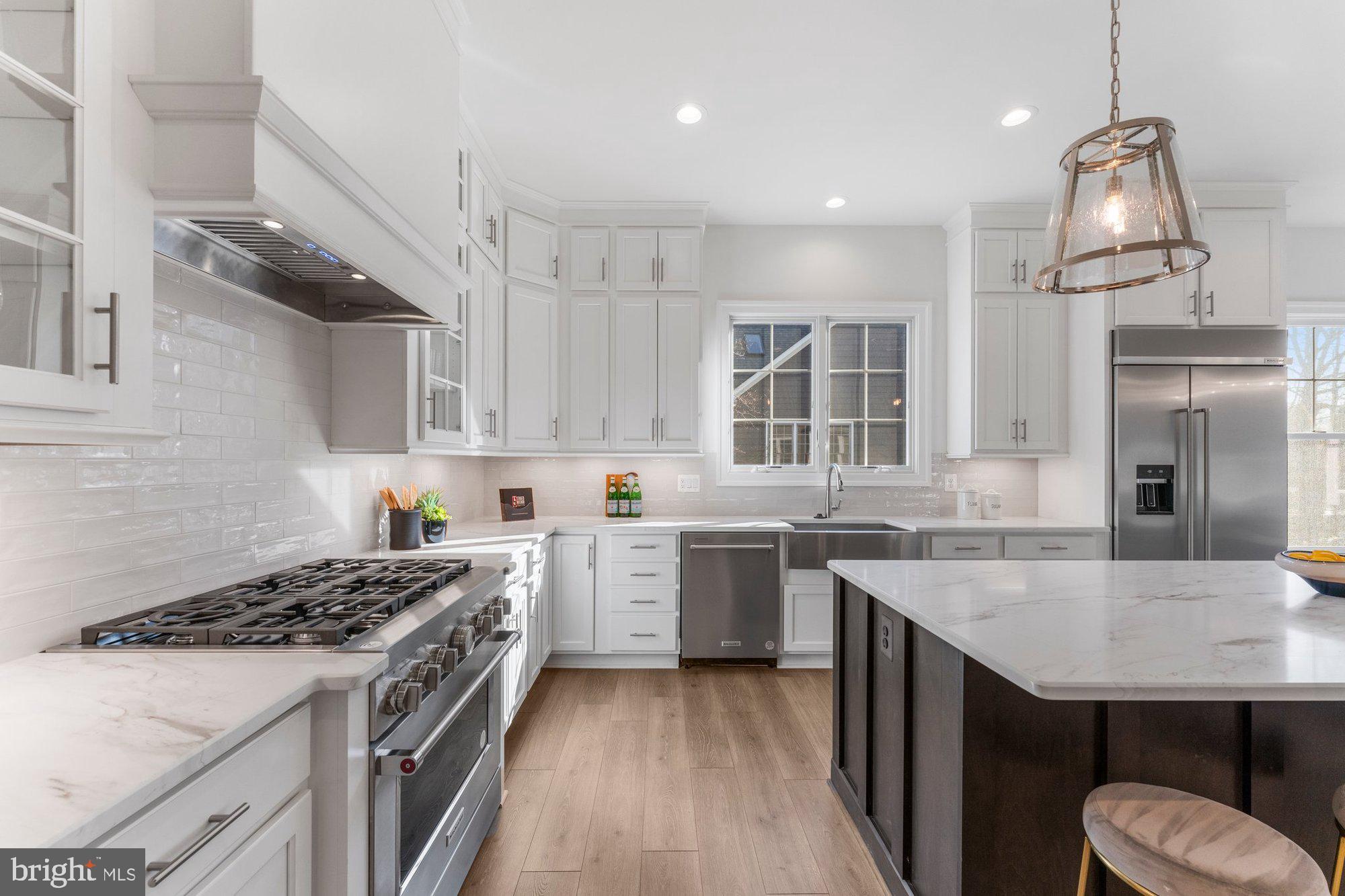 SPRING LAKE - Residential