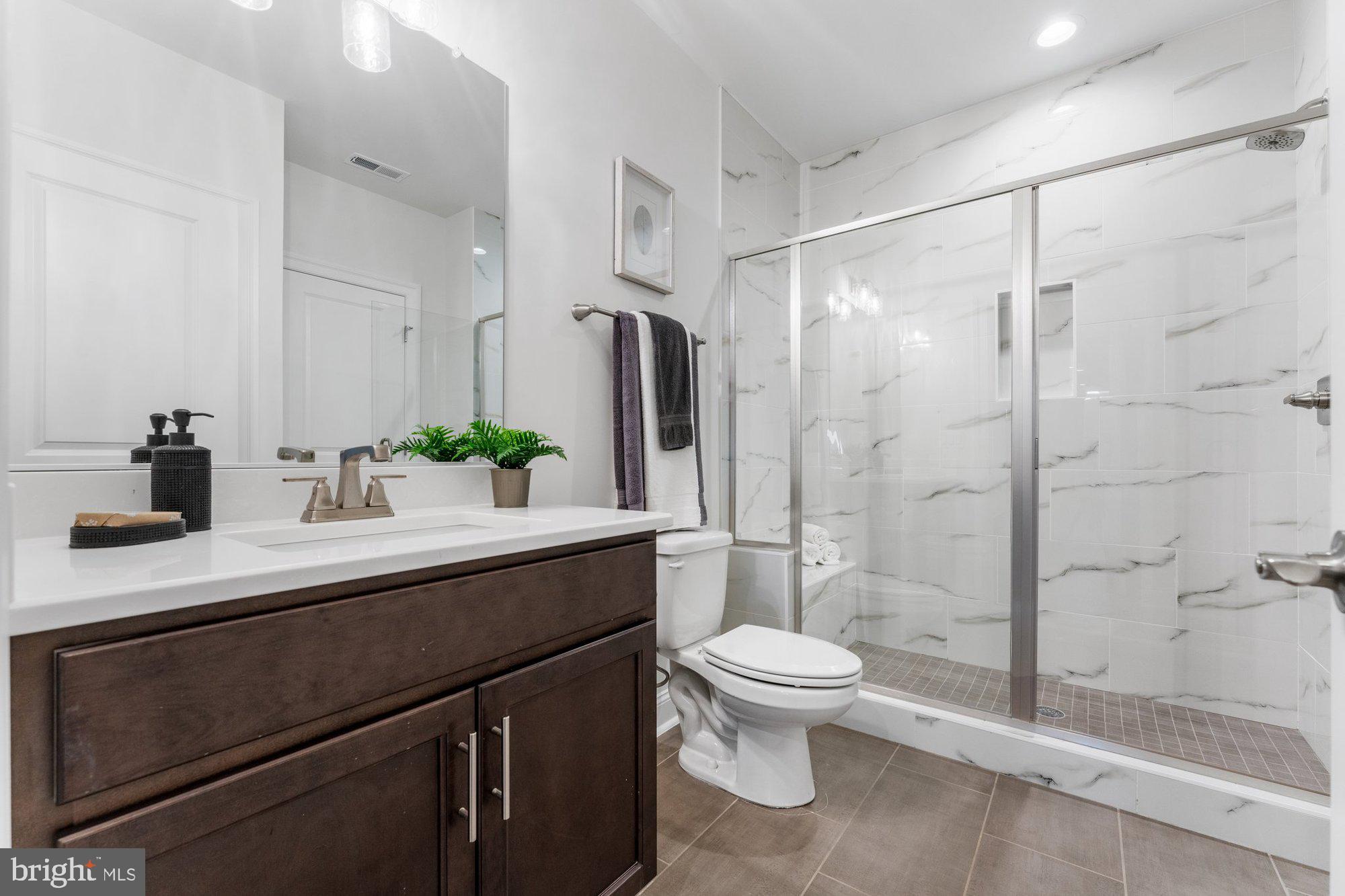 SPRING LAKE - Residential