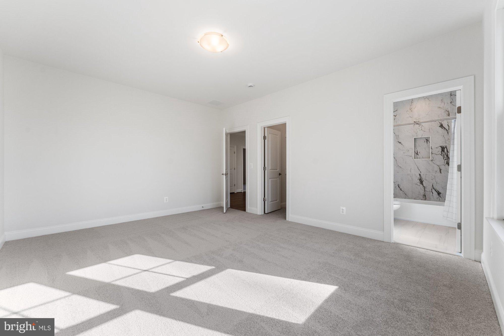 SPRING LAKE - Residential