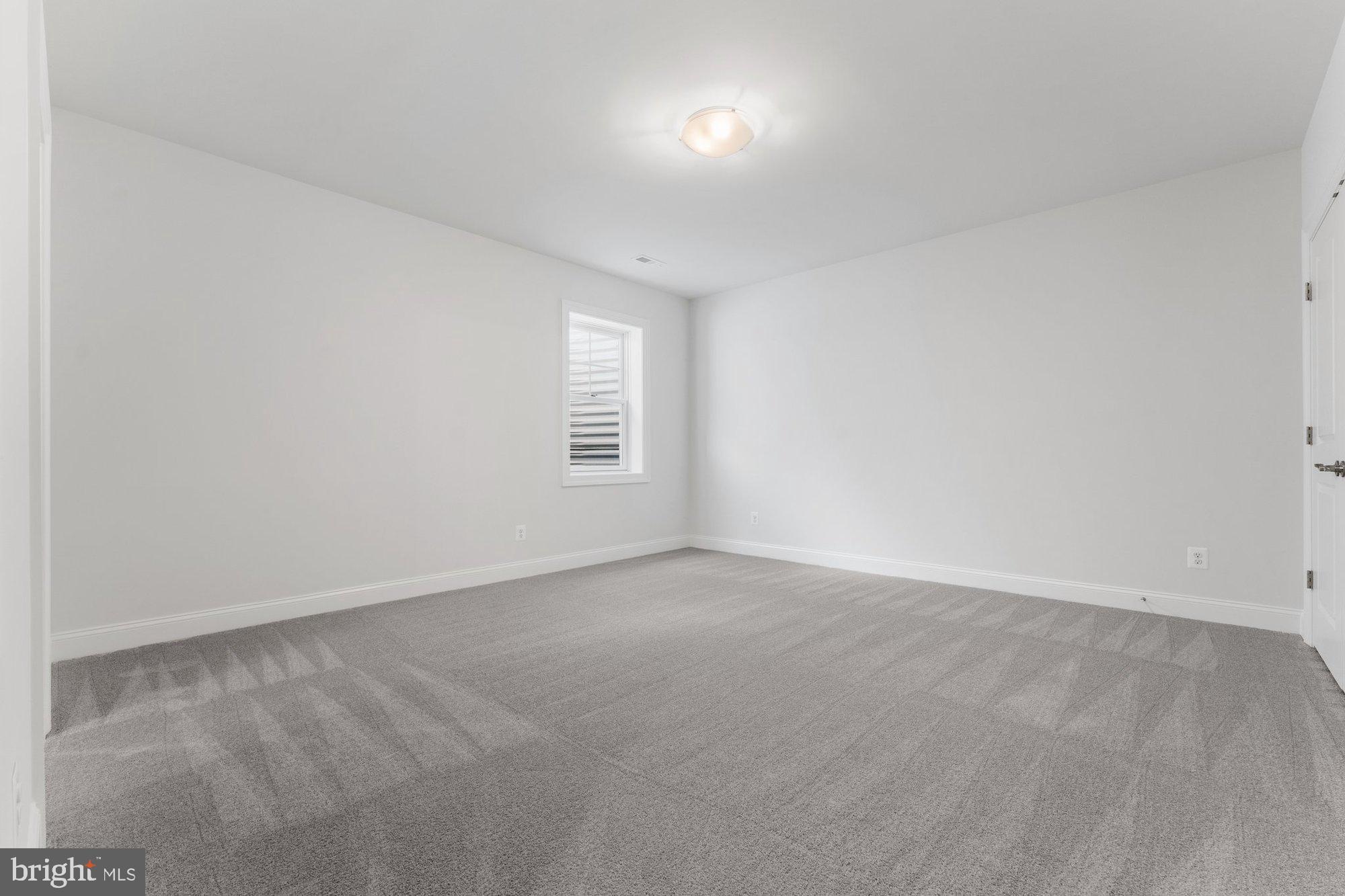 SPRING LAKE - Residential