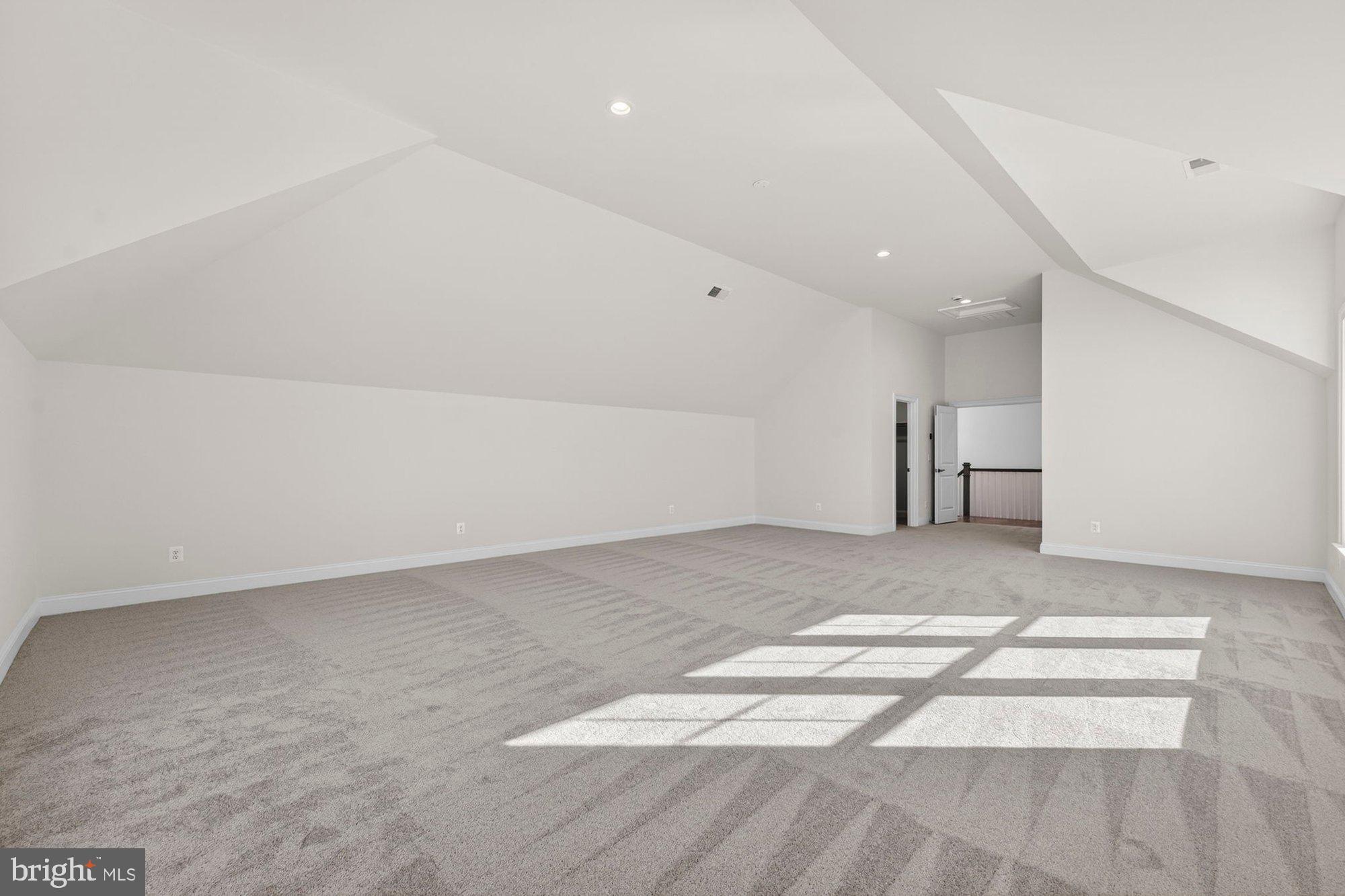 SPRING LAKE - Residential