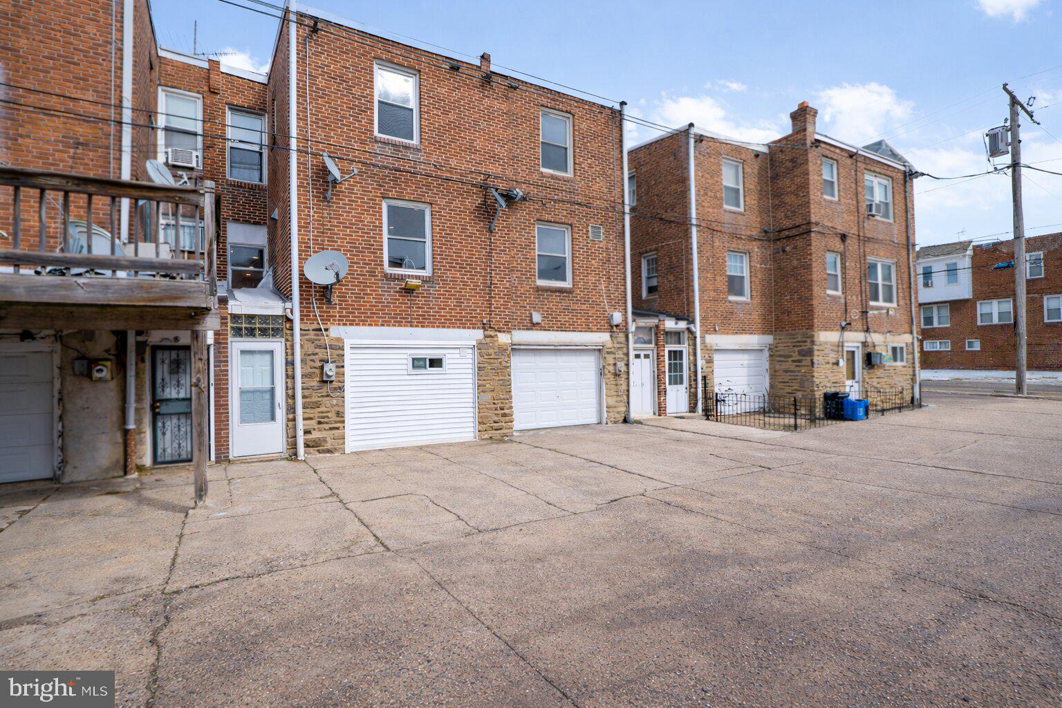 CASTOR GARDENS - Residential