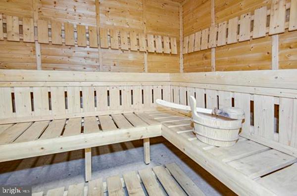 BLUE RIDGE LEISURE WORLD - Residential