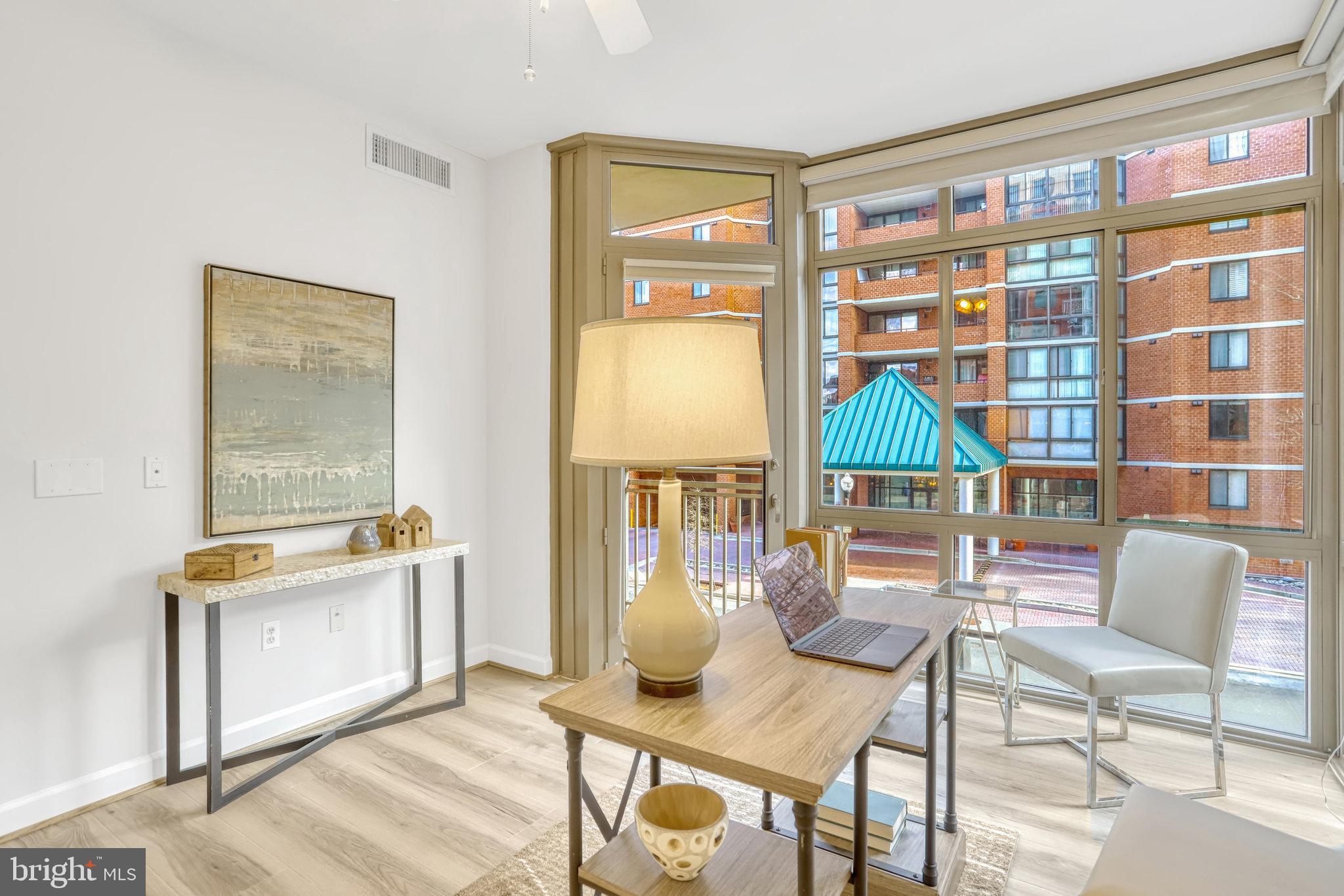 BERKELEY AT BALLSTON - Residential