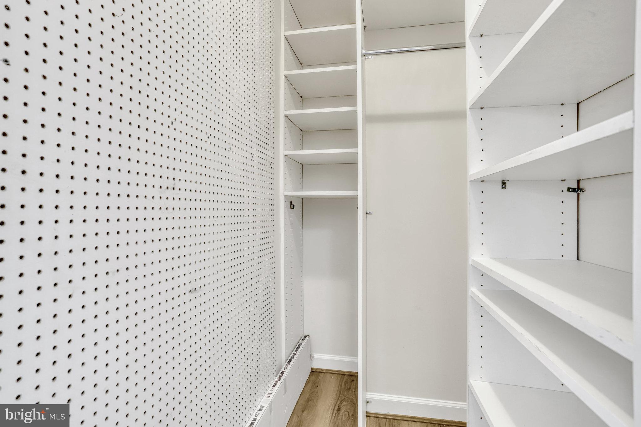 BERKELEY AT BALLSTON - Residential