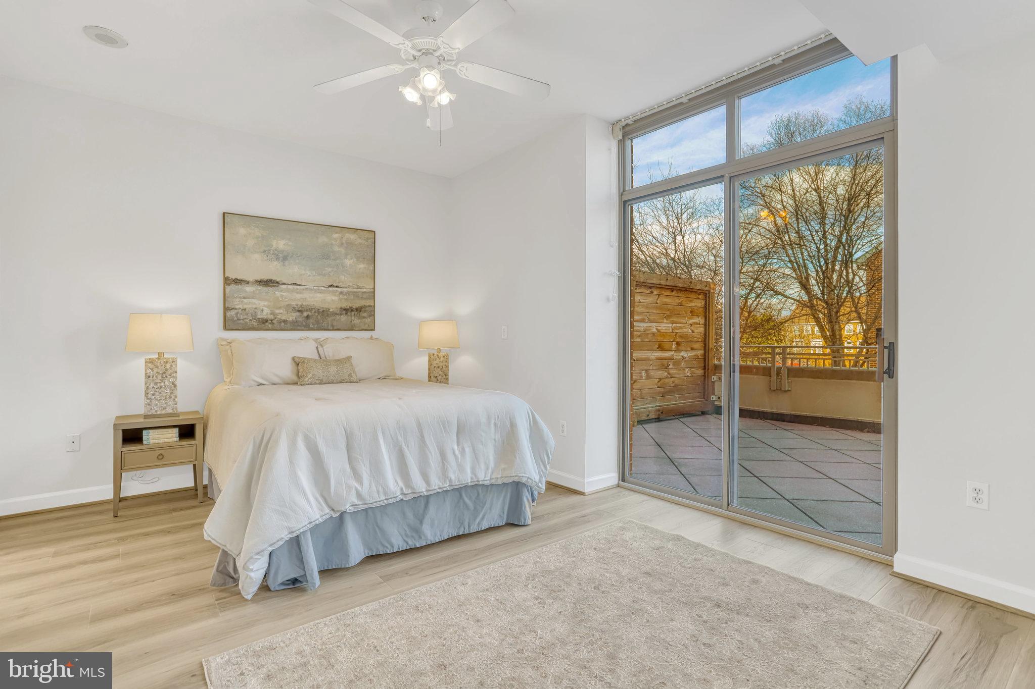 BERKELEY AT BALLSTON - Residential