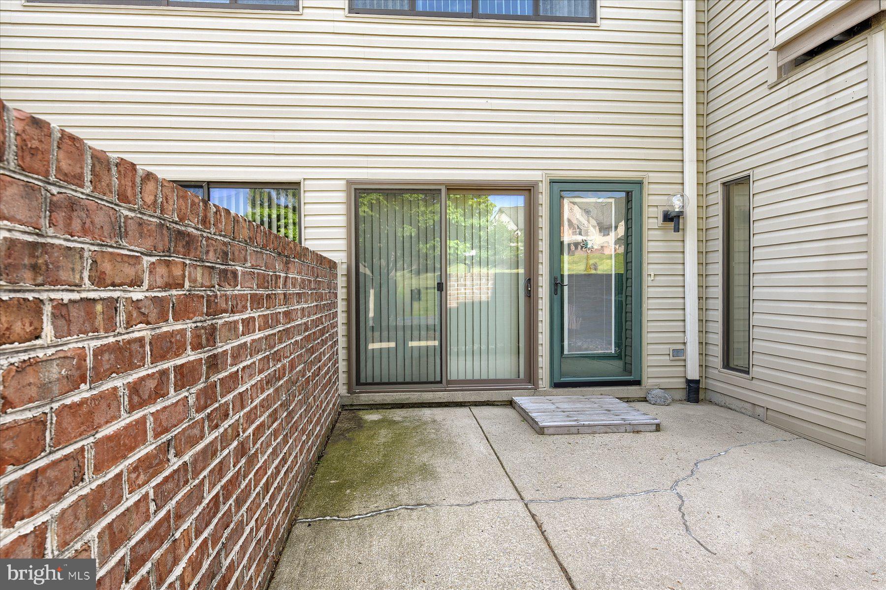 1105 CHERRINGTON DRIVE