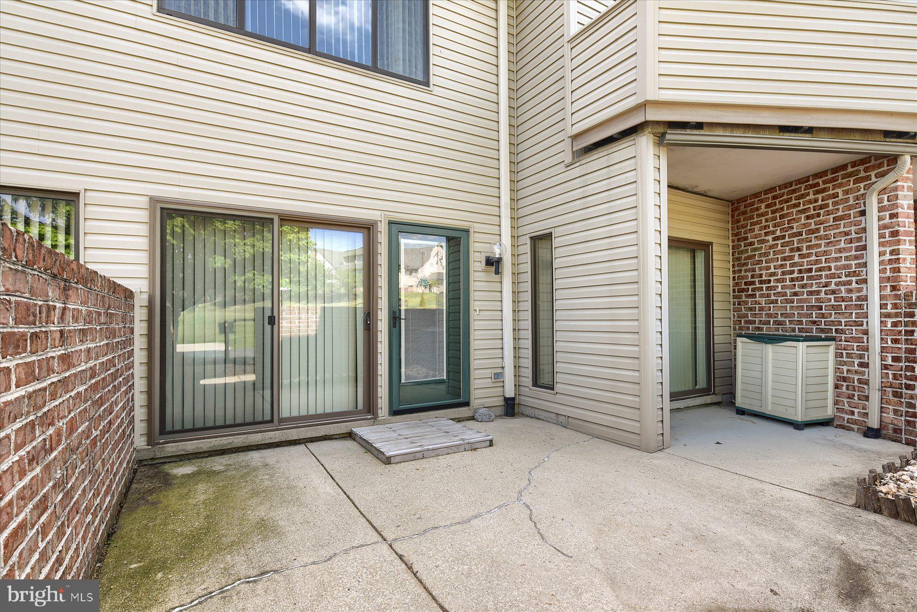 1105 CHERRINGTON DRIVE