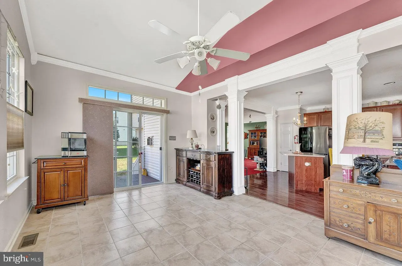 Swedesboro, New Jersey 08085, United States, 4 Bedrooms Bedrooms, ,3 BathroomsBathrooms,Residential,Pending,33753