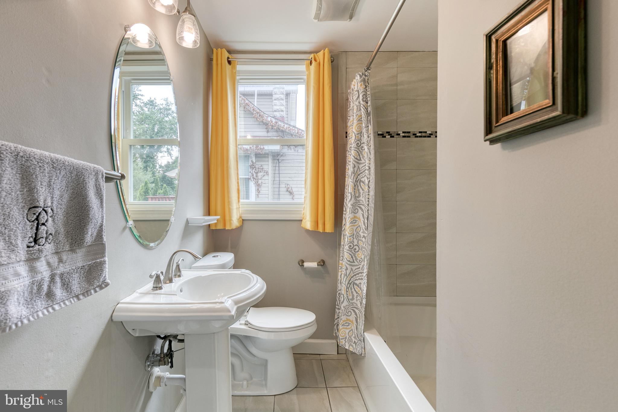 HAMILTON HEIGHTS - Residential