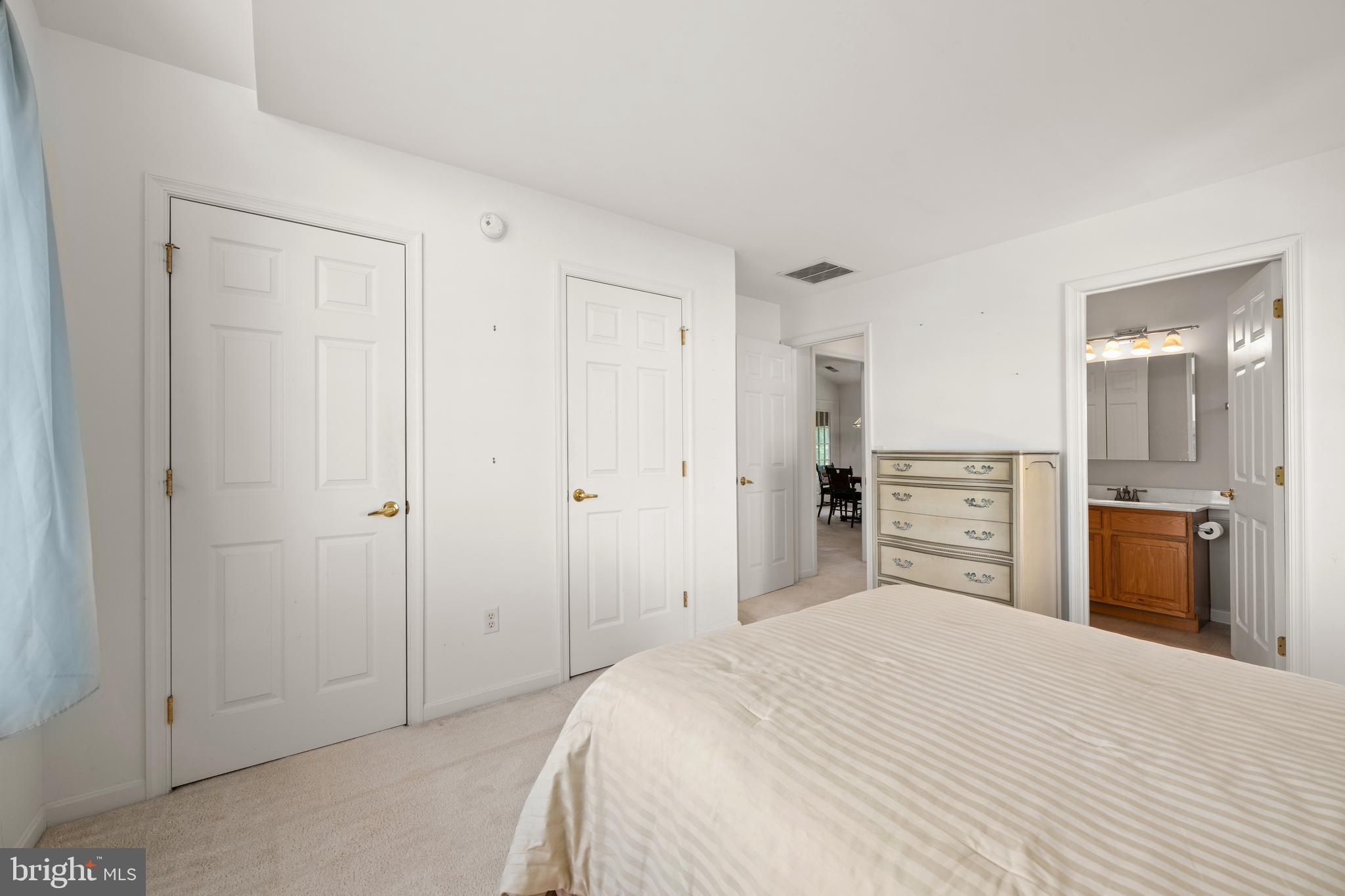 HEARTHSTONE MANOR - Residential