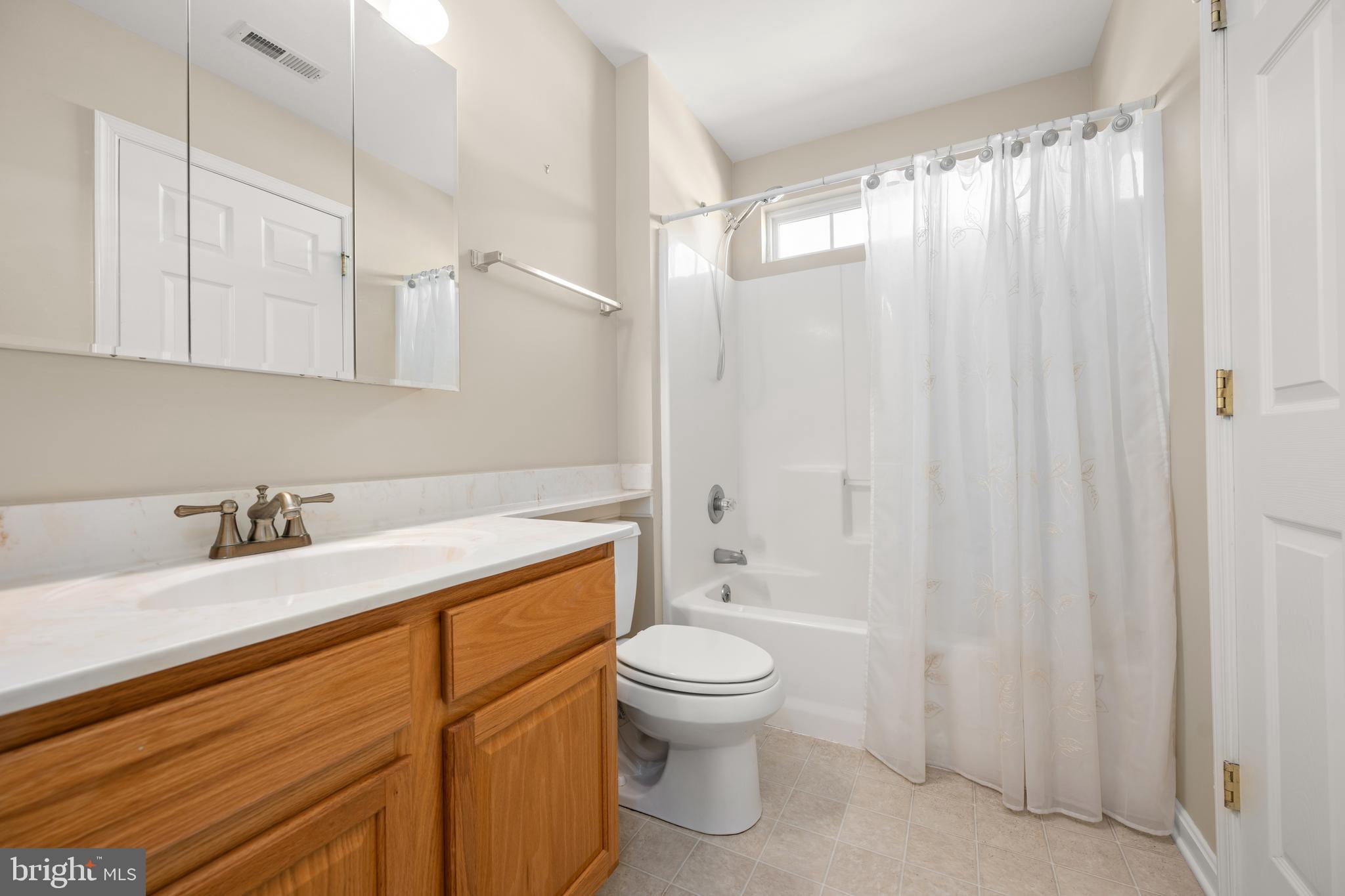 HEARTHSTONE MANOR - Residential