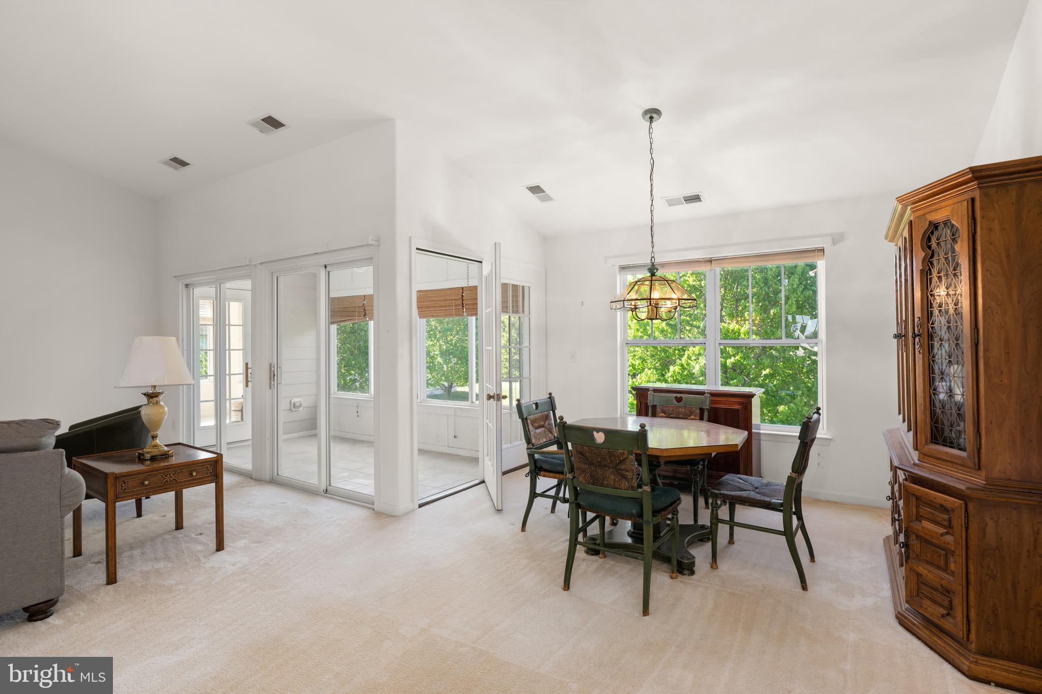 HEARTHSTONE MANOR - Residential