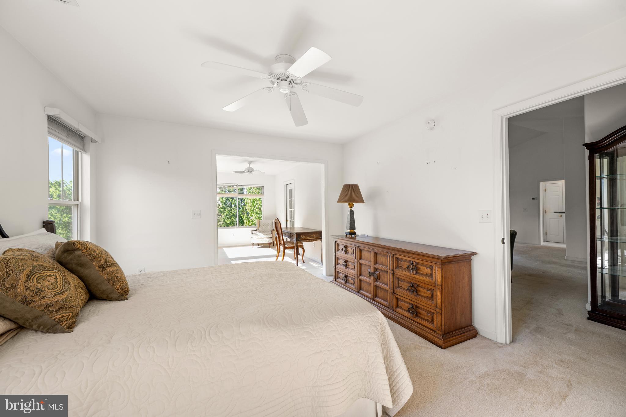 HEARTHSTONE MANOR - Residential