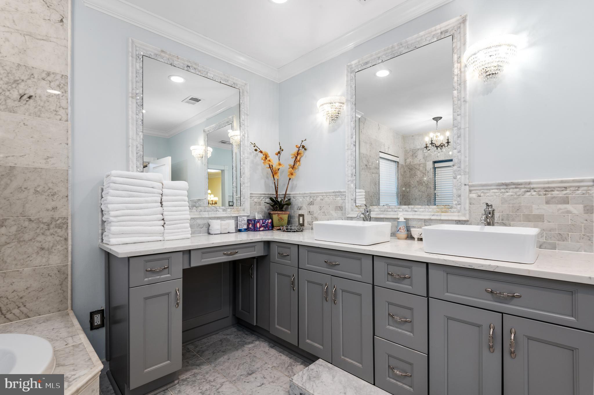 OLD CITY - Residential