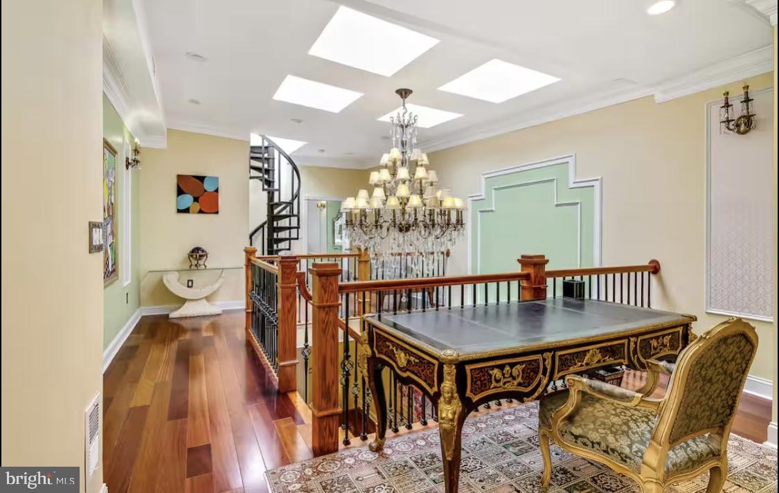 OLD CITY - Residential