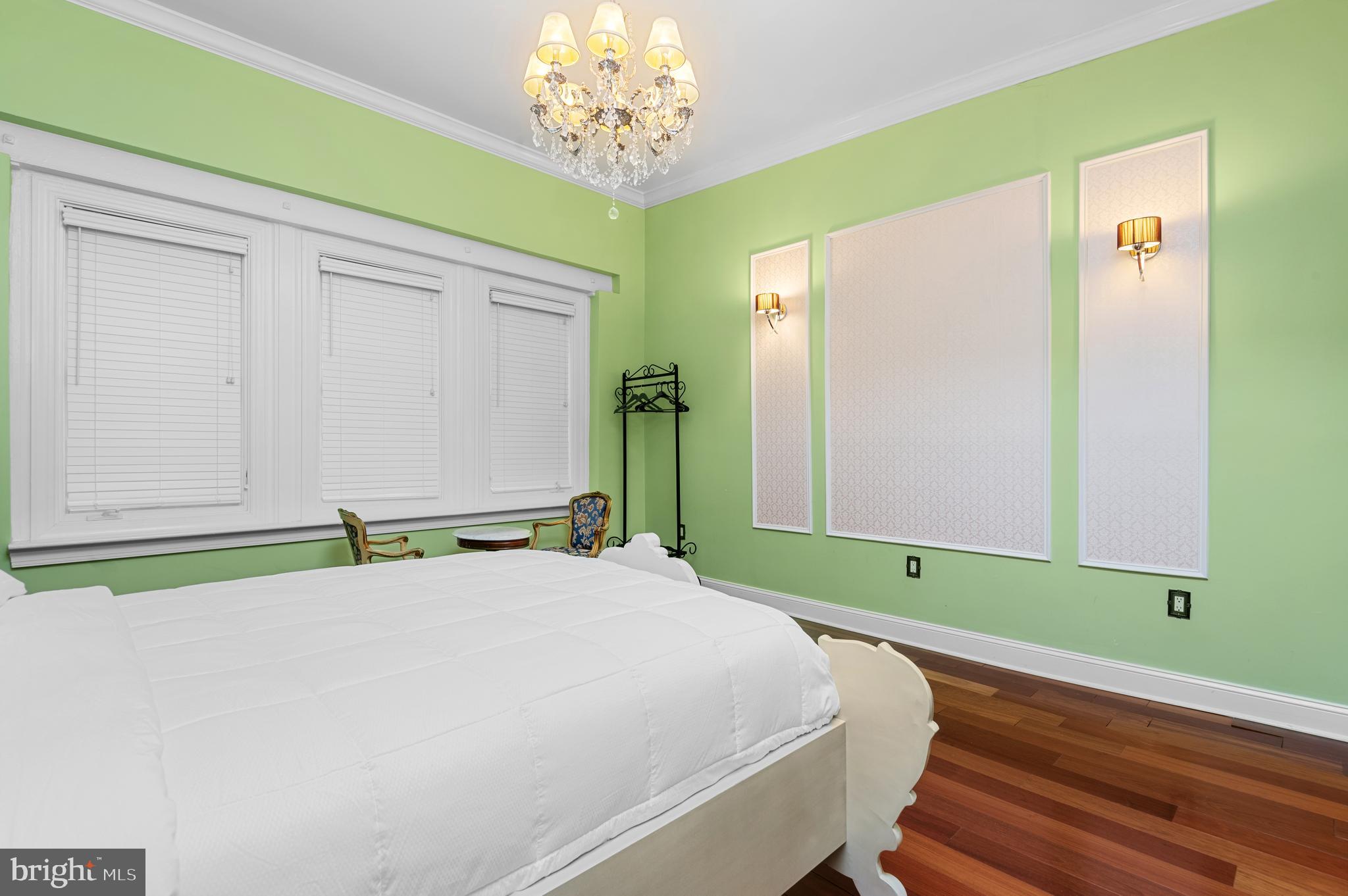 OLD CITY - Residential