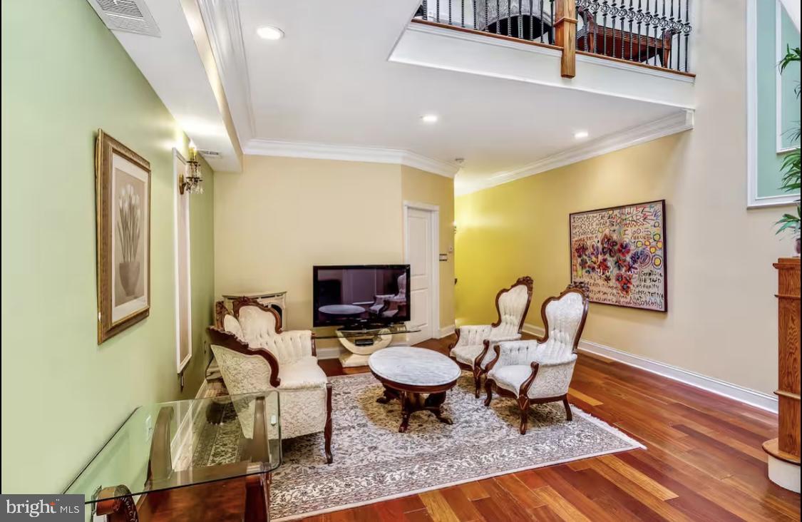 OLD CITY - Residential