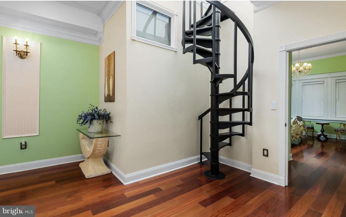 OLD CITY - Residential