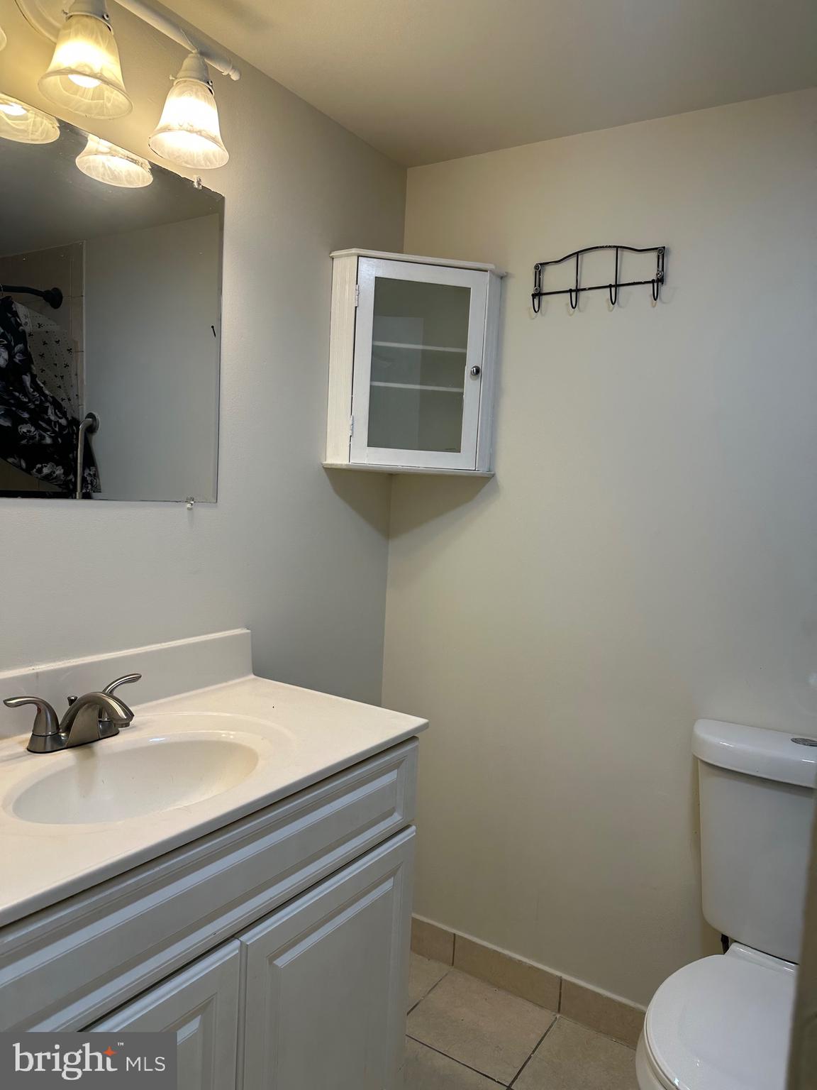 WESTWOOD PARK - Residential Lease