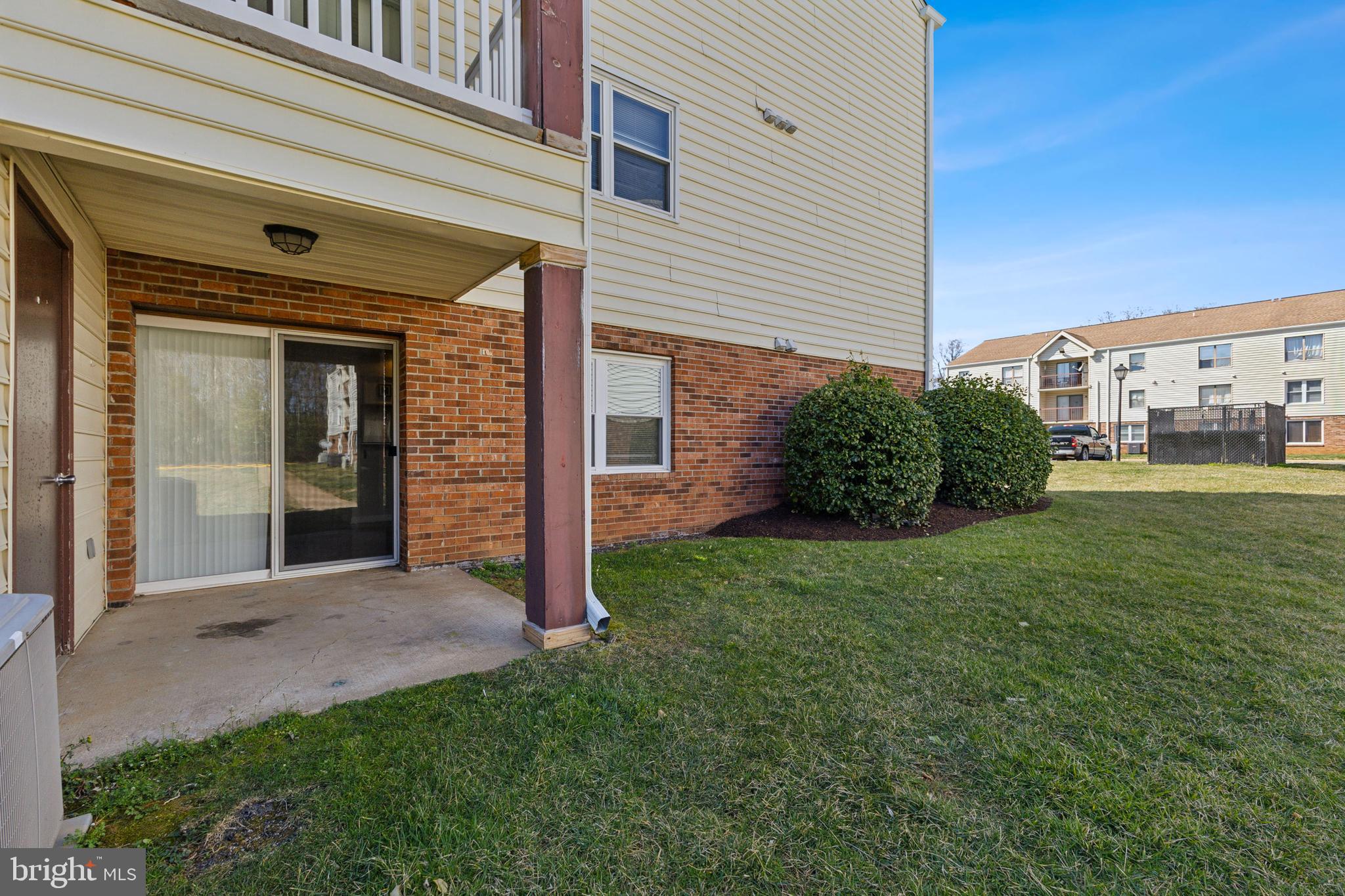 STAFFORD MEADOWS - Residential