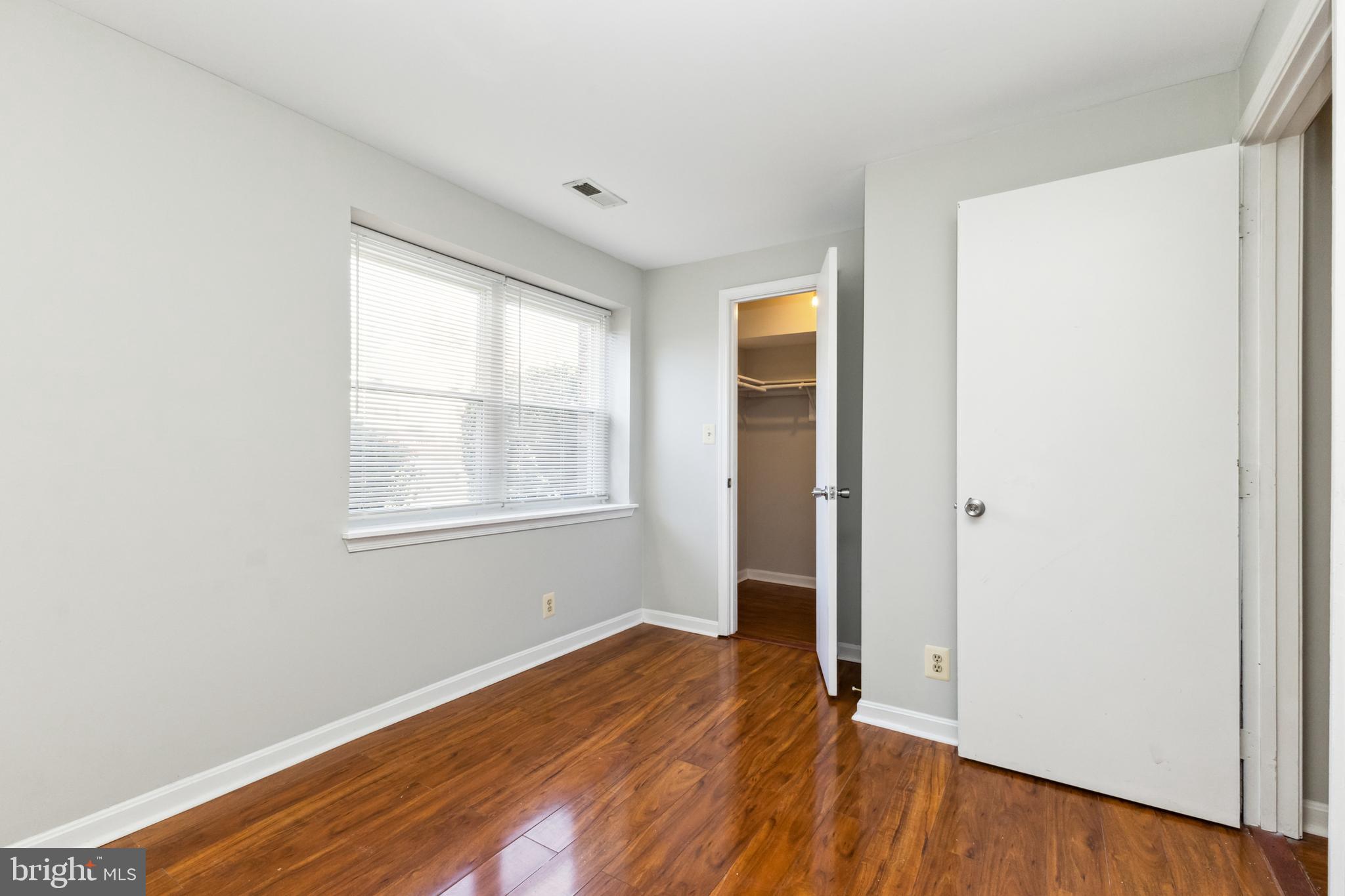 STAFFORD MEADOWS - Residential
