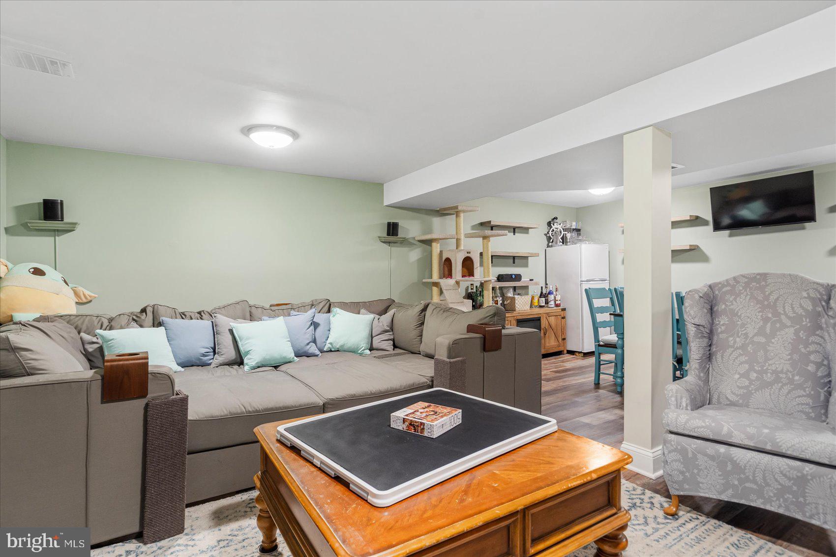 PARKVILLE - Residential