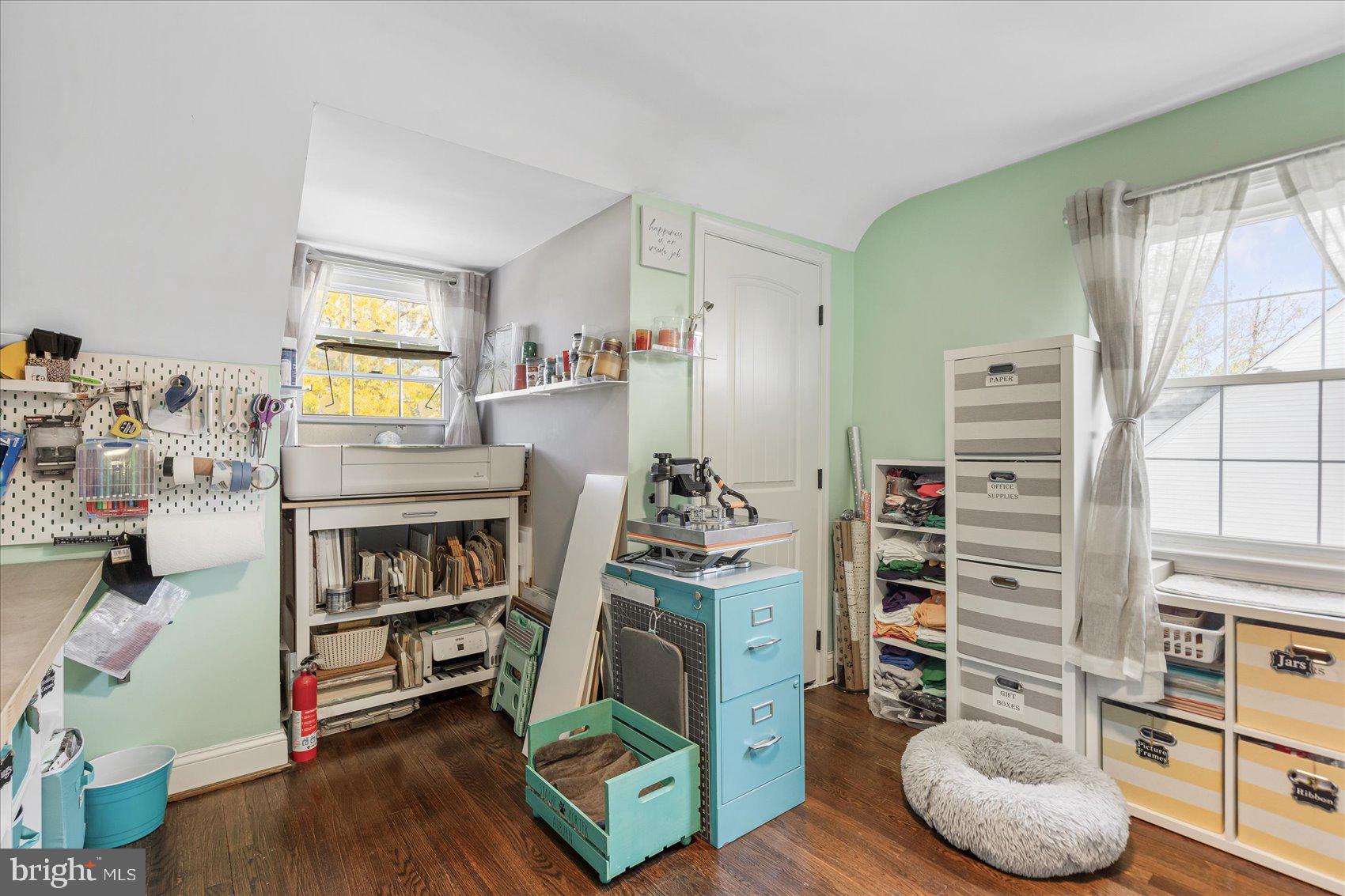 PARKVILLE - Residential