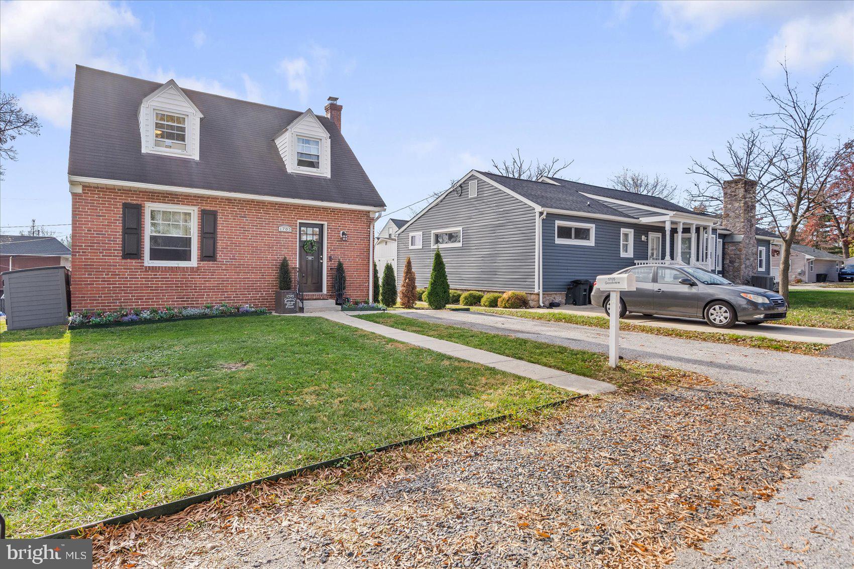 PARKVILLE - Residential