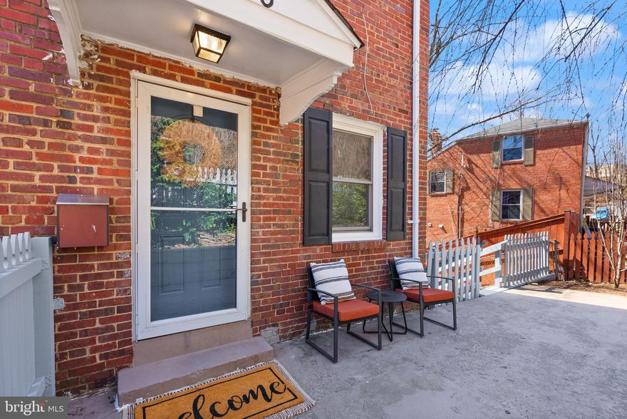 Welcome to this rare 3 bedroom, 2 bathroom end-unit townhome in the heart of Arlington—just minutes from Shirlington, I-395, and everything you need for an effortless commute! Complete with gorgeous hardwood floors, an updated kitchen, downstairs bathroom (2023), upstairs bathroom (2018) with modern finishes. But here’s the real showstopper: the expansive deck. Perched over a beautifully landscaped yard, this private oasis is exactly where you’ll want to start your mornings or wind down after a long day. Major systems have been replaced as well - HVAC condenser (2020), water heater (2023). The location is unbeatable. Less than 5 minutes to Shirlington’s top-rated restaurants, shops, and entertainment. Quick access to I-395 gets you to D.C., the Pentagon, or Amazon HQ2 in record time. This home gives you everything—location, space, and zero HOA fees holding you back.