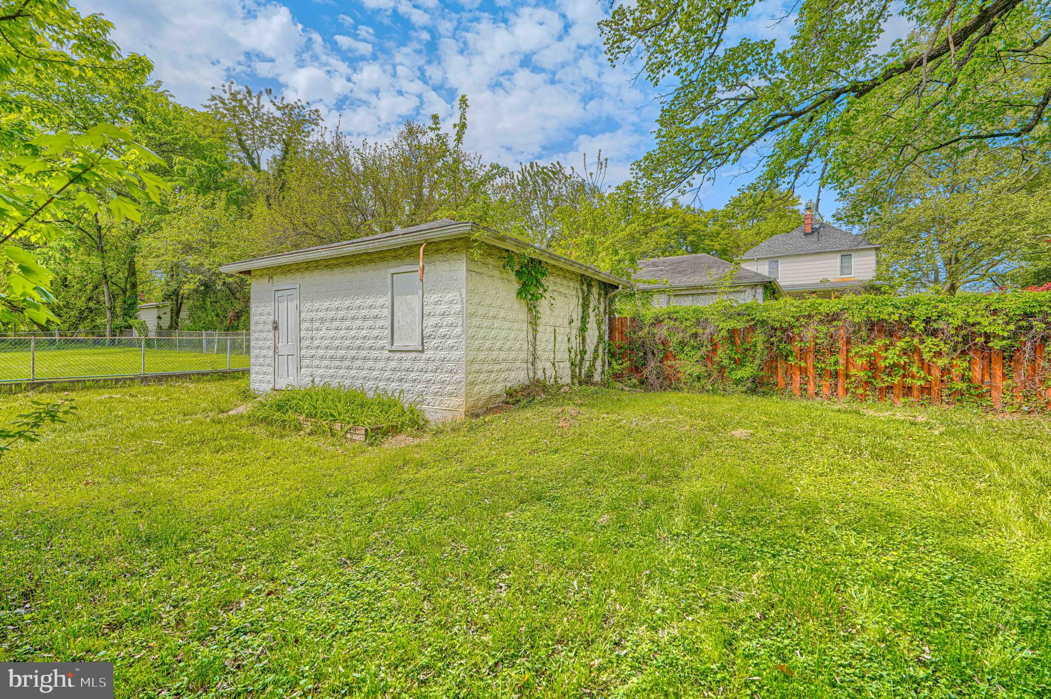 FRANKFORD - Residential