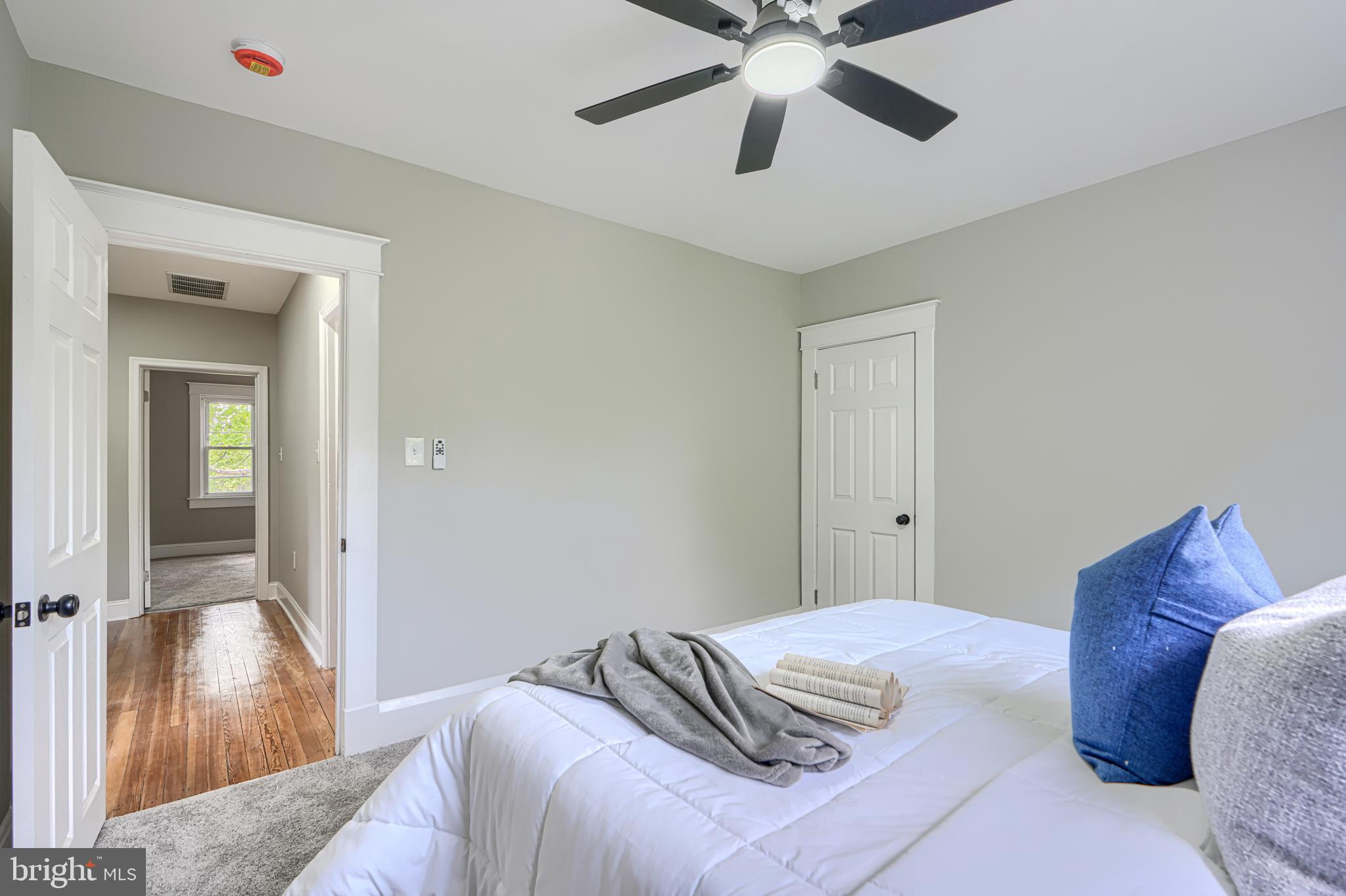 FRANKFORD - Residential