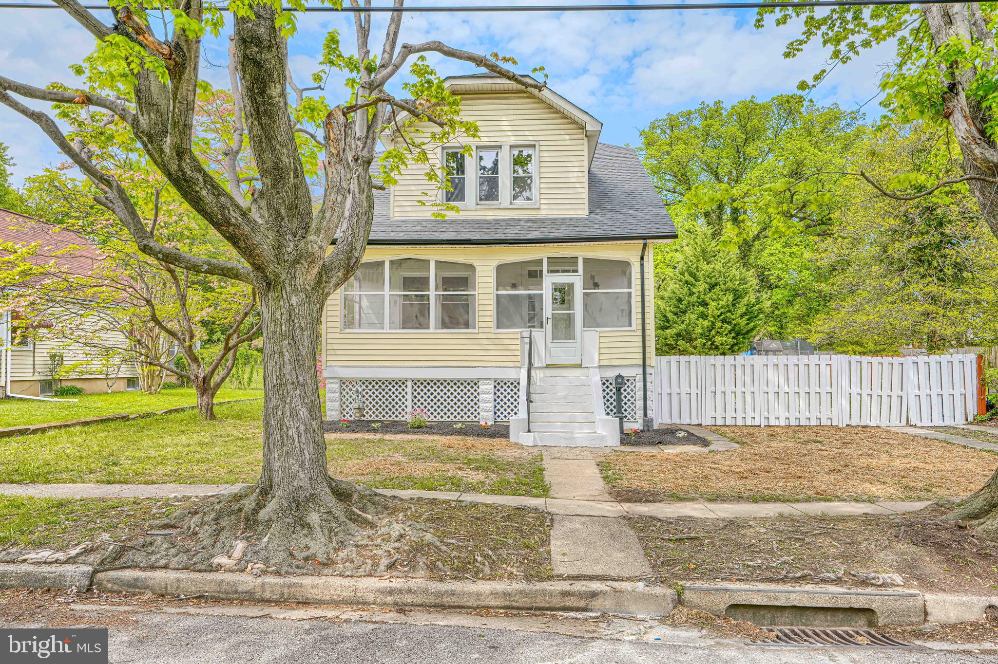 FRANKFORD - Residential