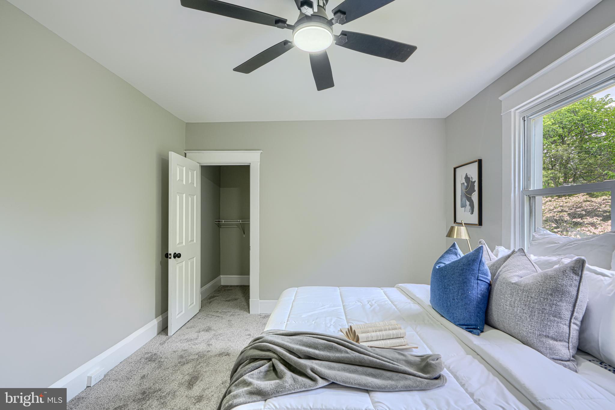 FRANKFORD - Residential