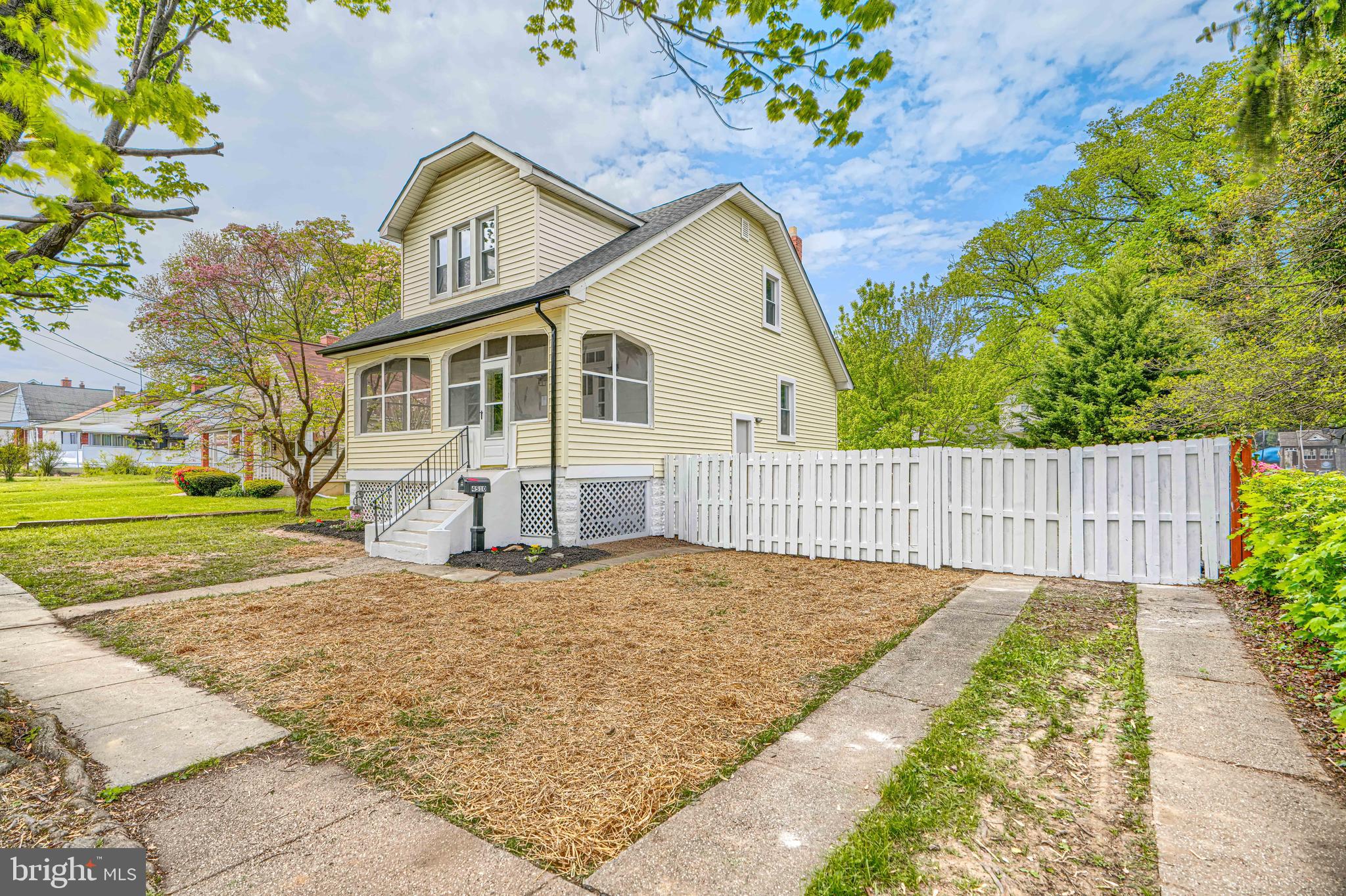 FRANKFORD - Residential