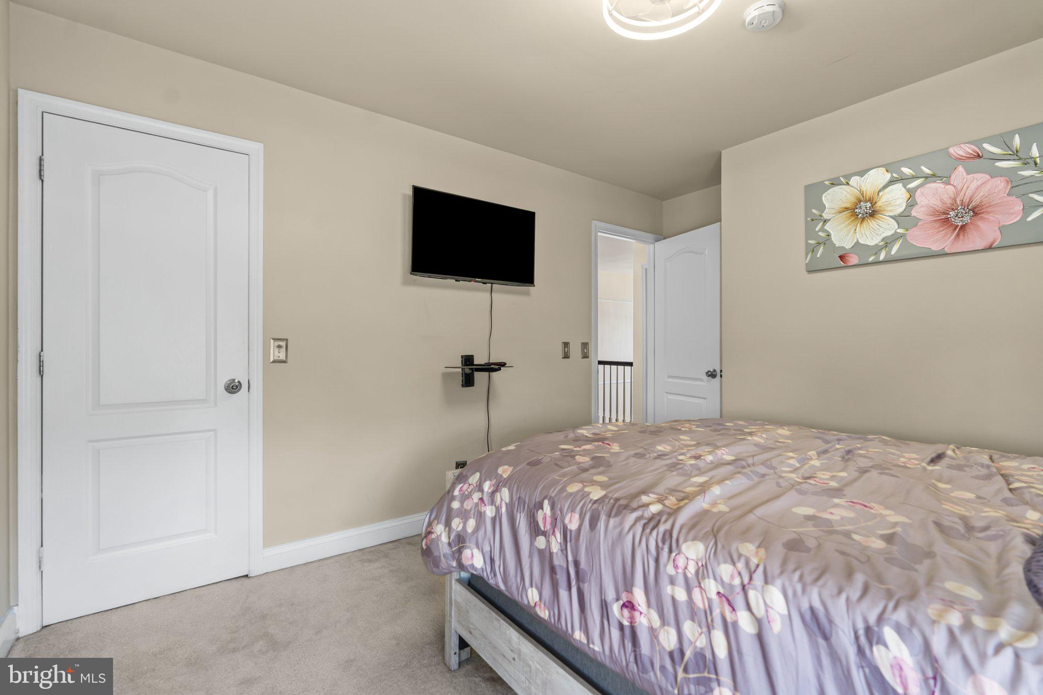 ST JAMES VILLAGE NORTH - Residential