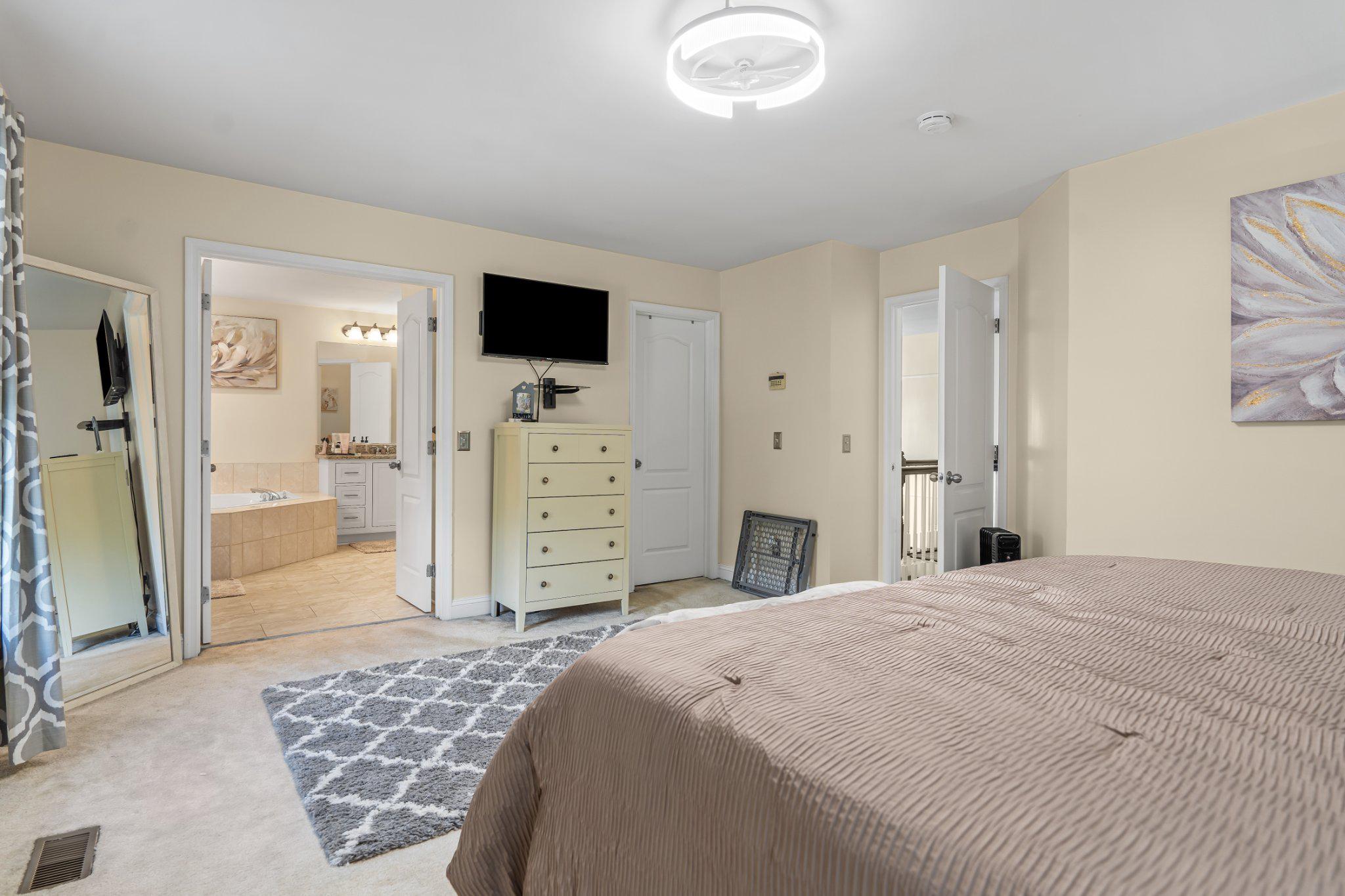 ST JAMES VILLAGE NORTH - Residential