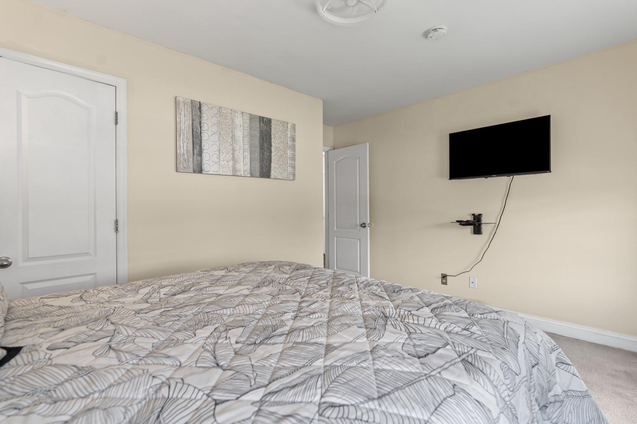 ST JAMES VILLAGE NORTH - Residential