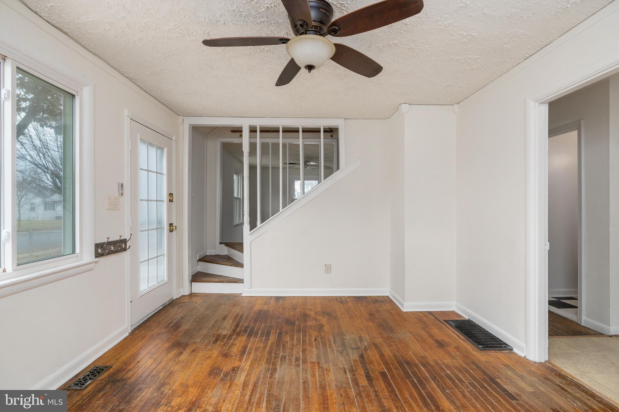 MAYFIELD - Residential