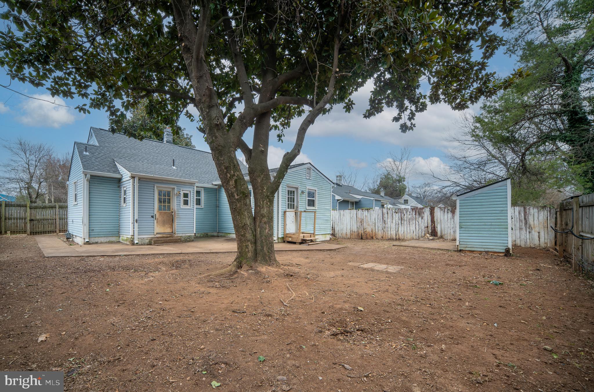 MAYFIELD - Residential