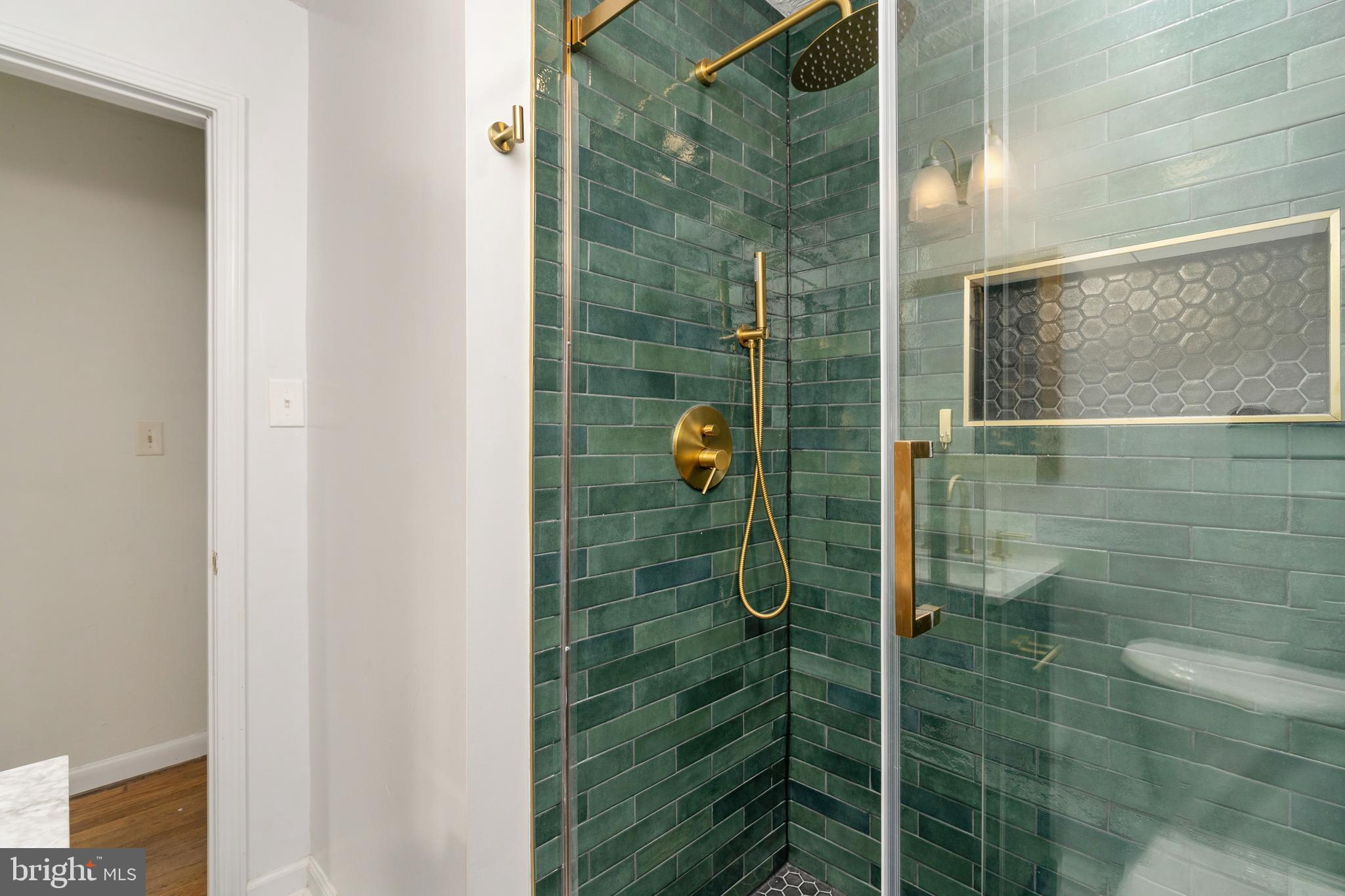 MAYFIELD - Residential