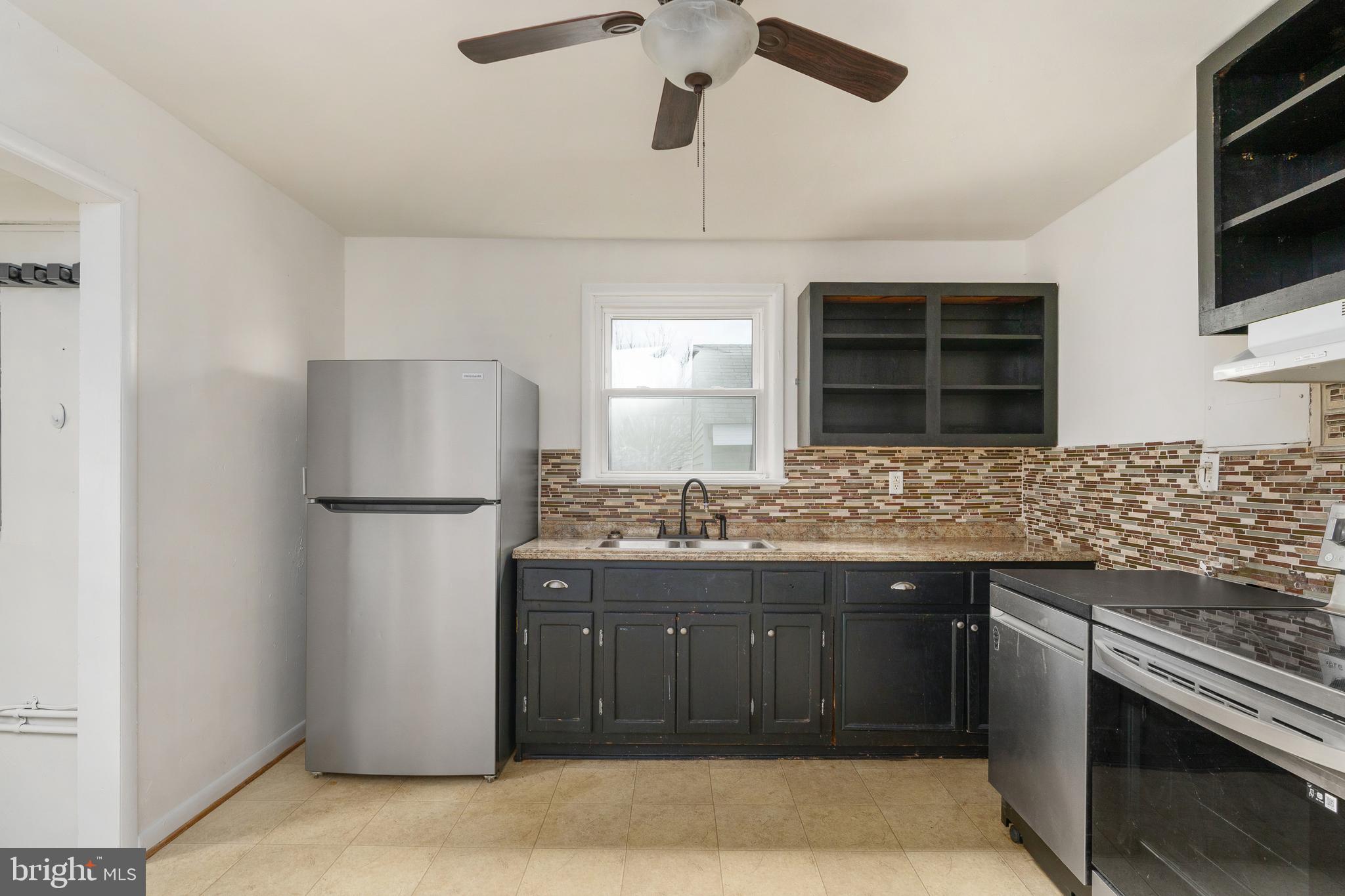 MAYFIELD - Residential