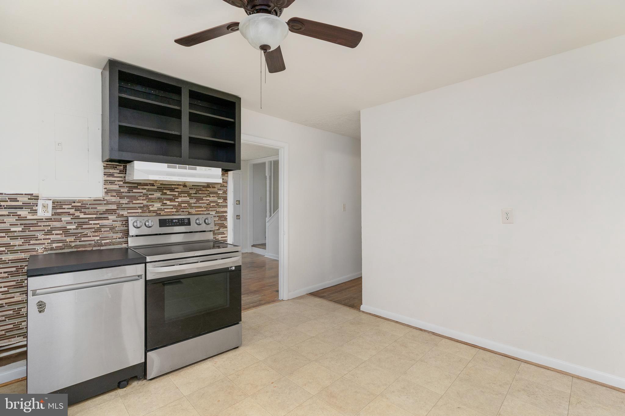 MAYFIELD - Residential