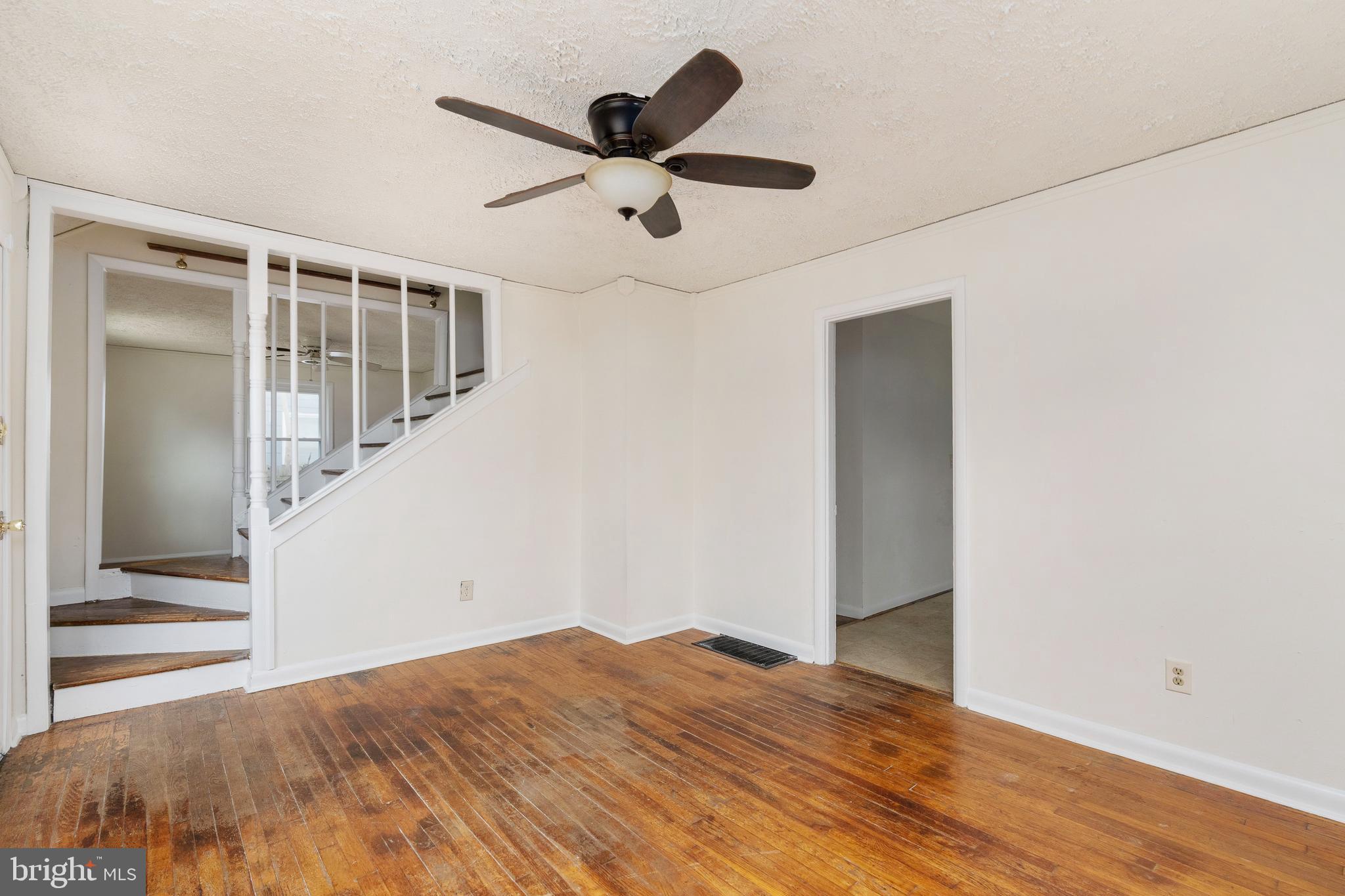 MAYFIELD - Residential