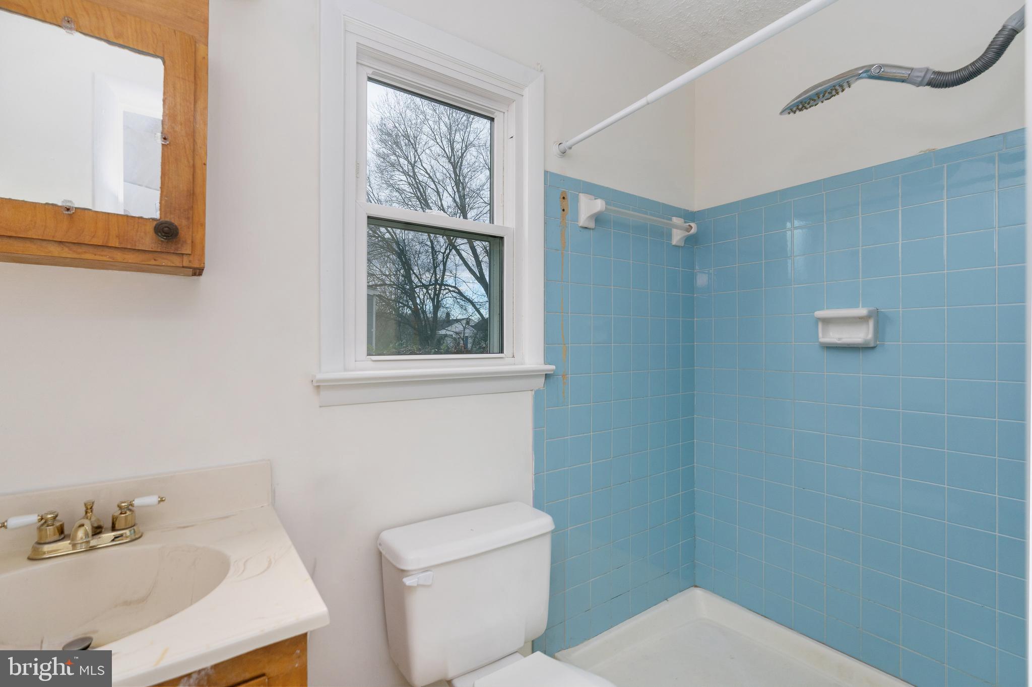 MAYFIELD - Residential