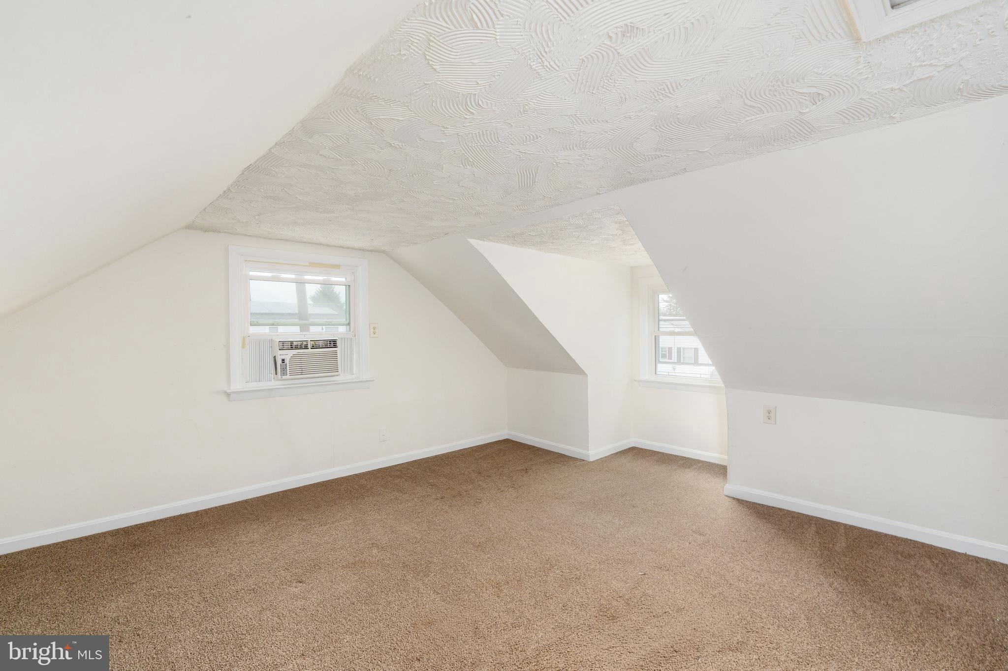 MAYFIELD - Residential