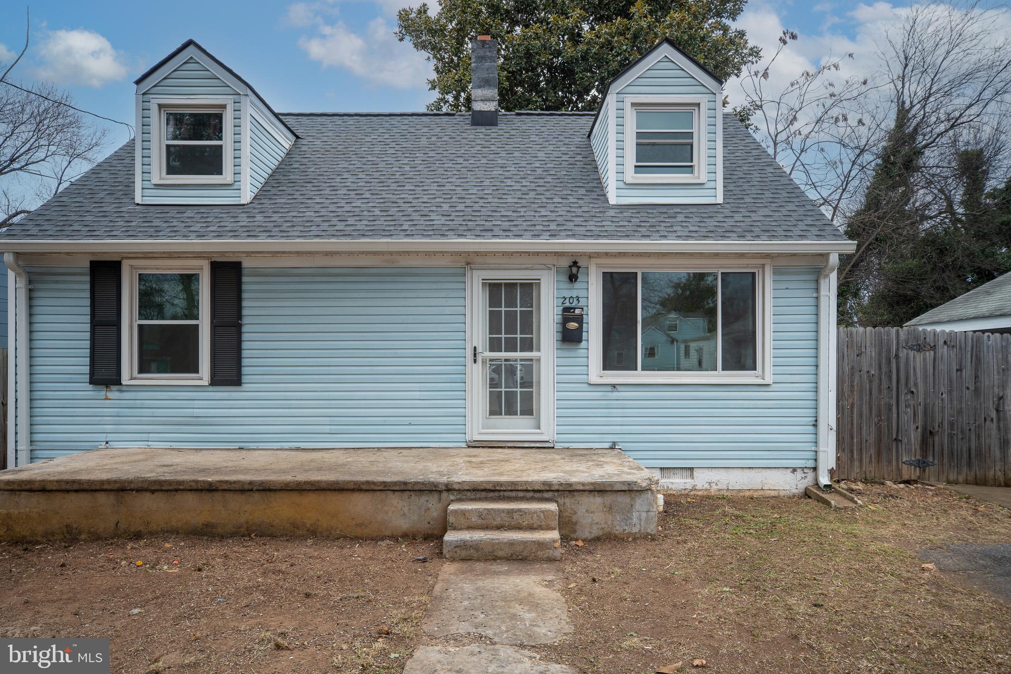 MAYFIELD - Residential