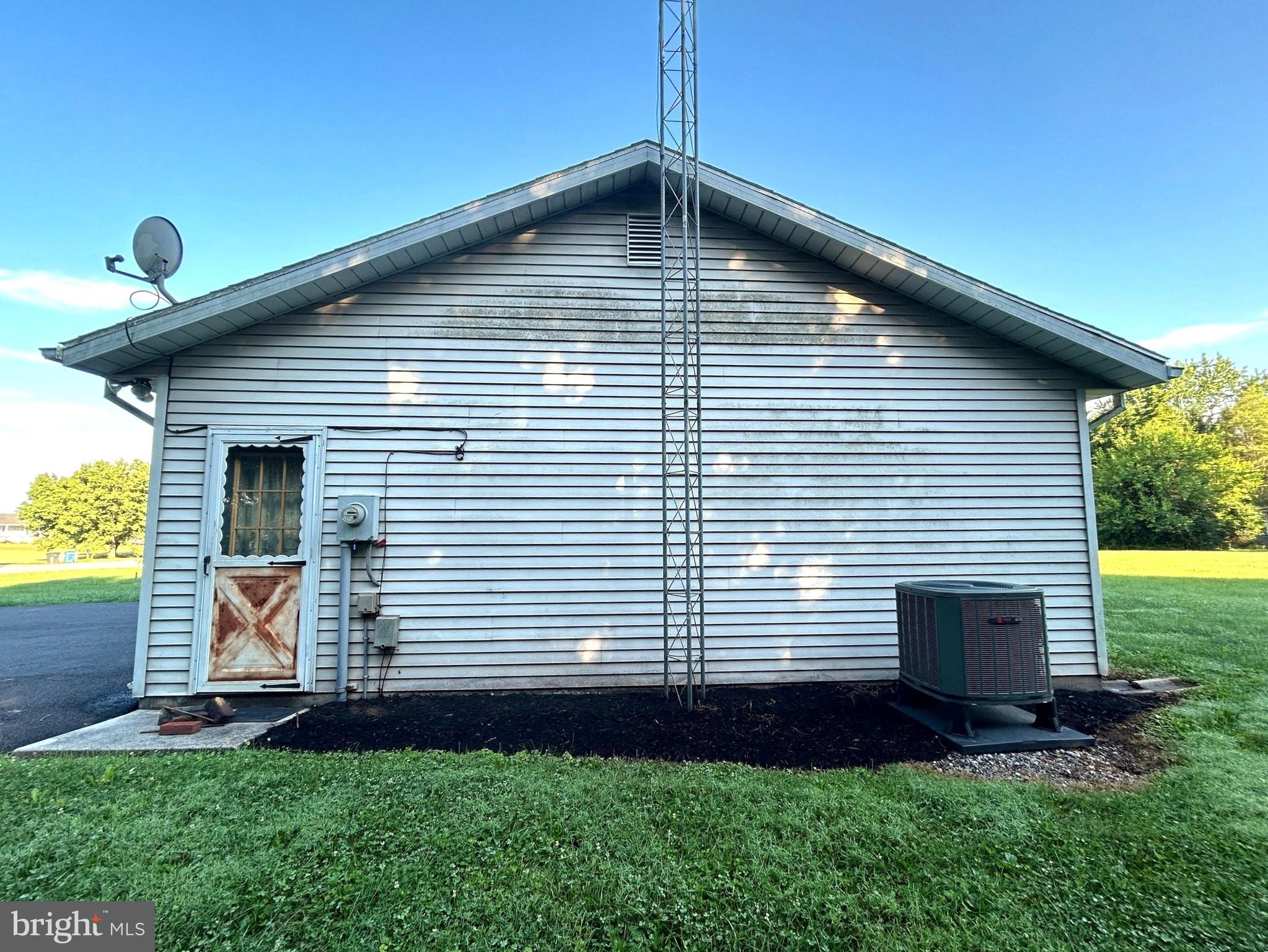 35 WESTERLY DR
